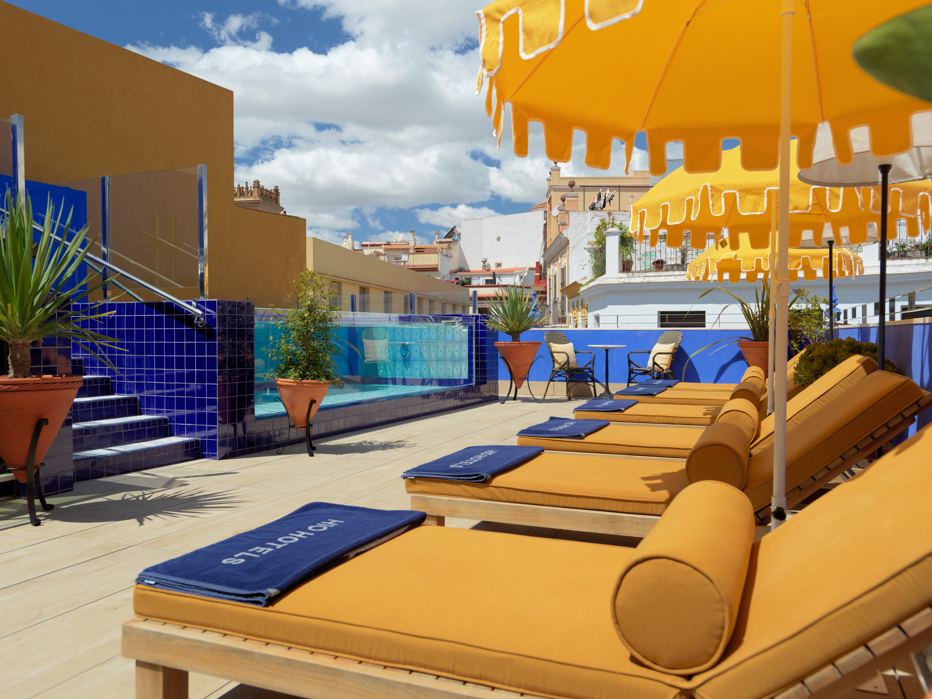هتل H10 Corregidor Boutique Hotel سویل