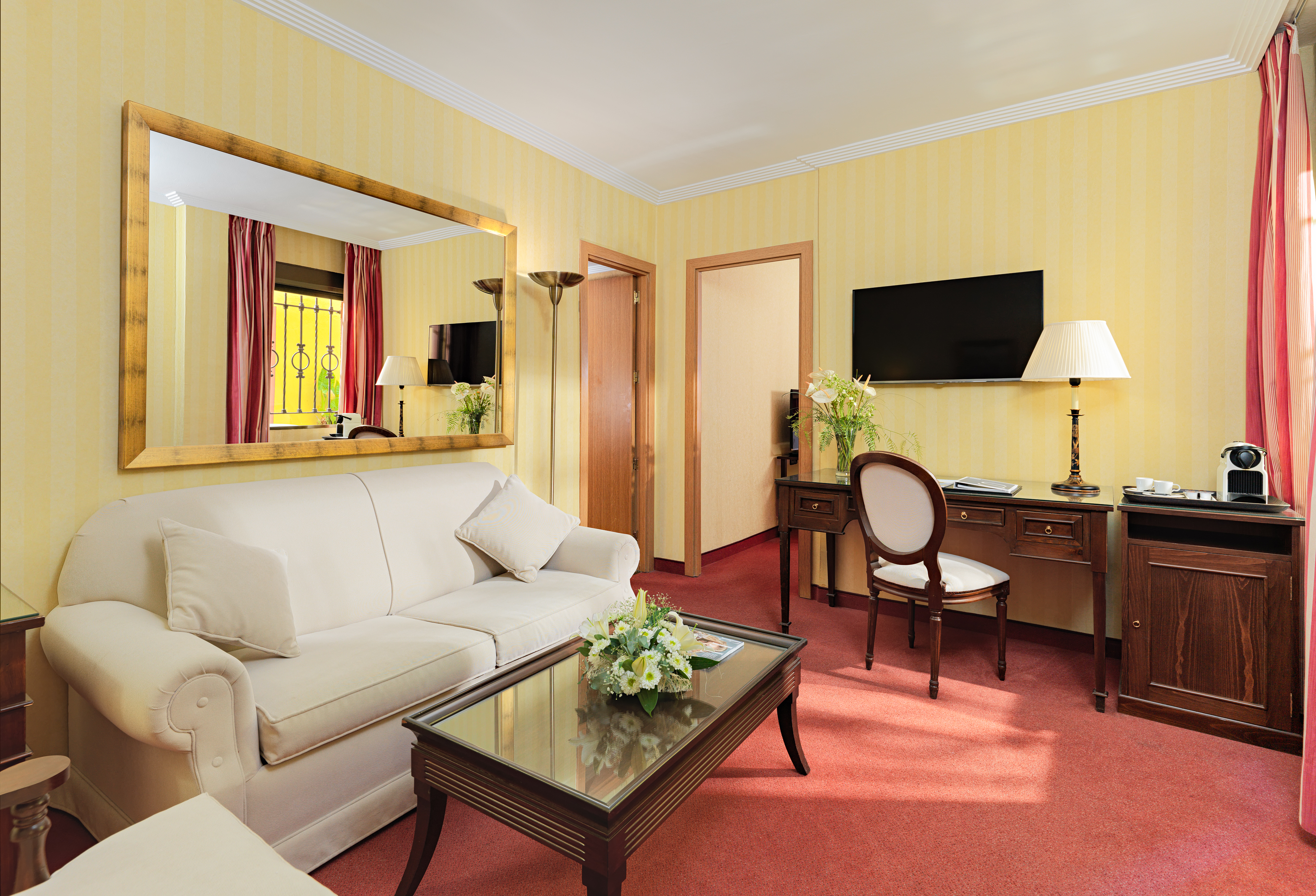 هتل H10 Corregidor Boutique Hotel سویل