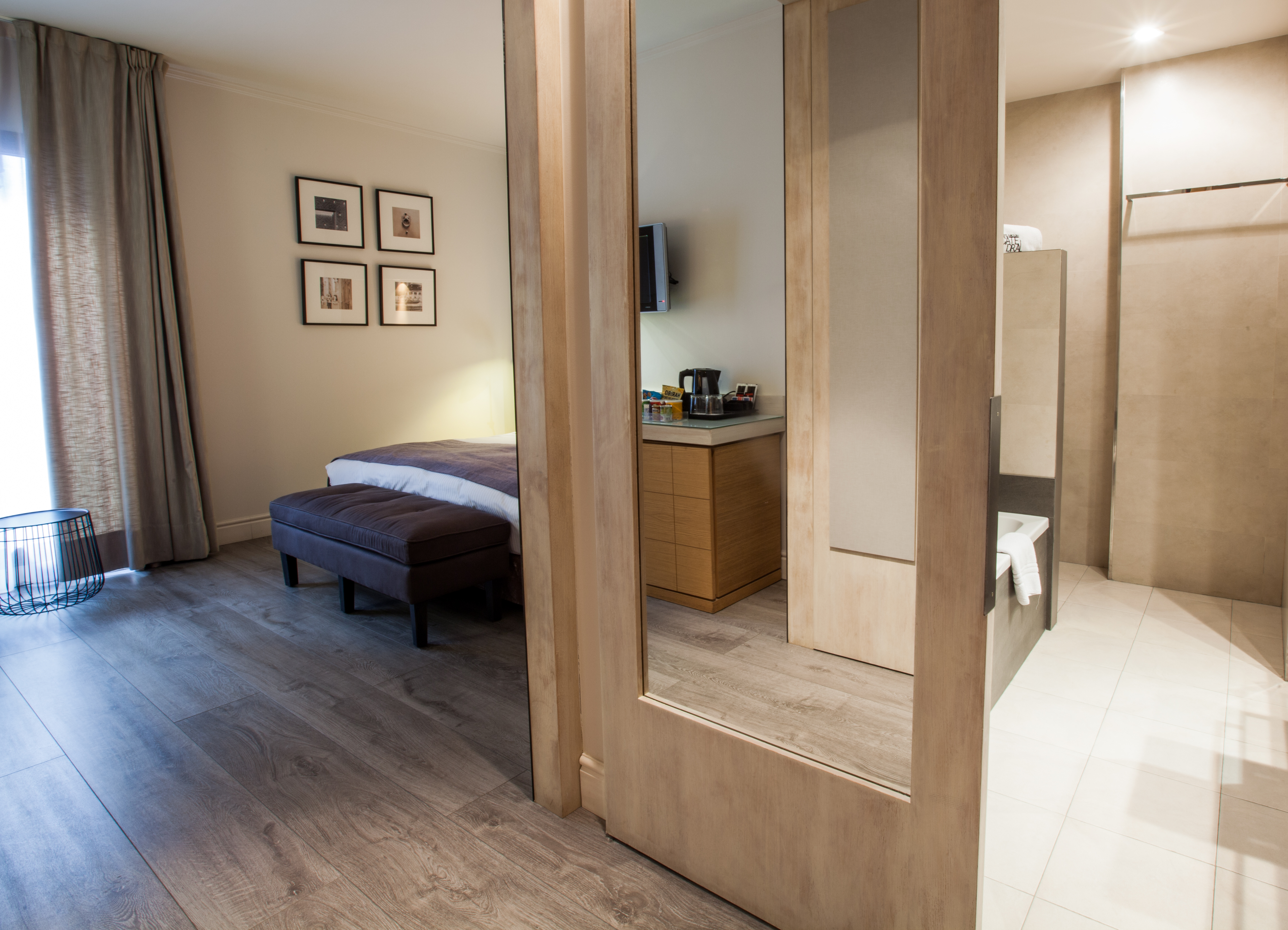 هتل Barcelona Catedral بارسلونا