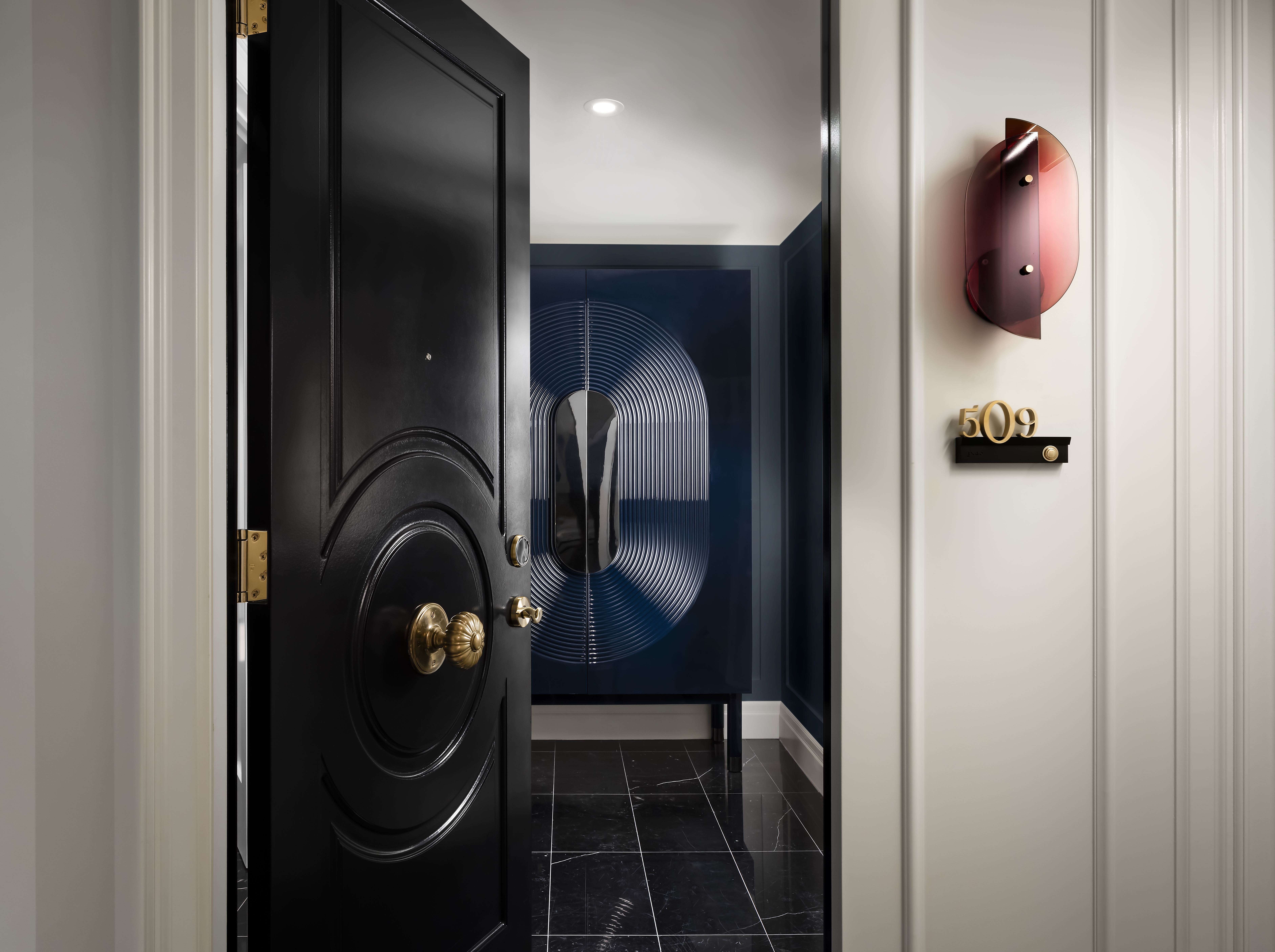 هتل Bisha Hotel Toronto تورنتو