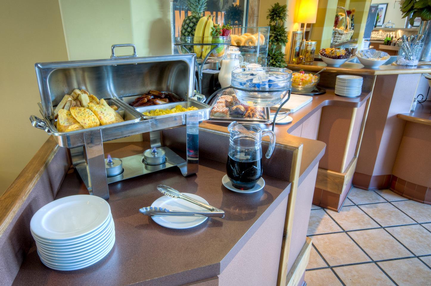 هتل Best Western Plus Stoneridge Inn & Conference Centre لندن