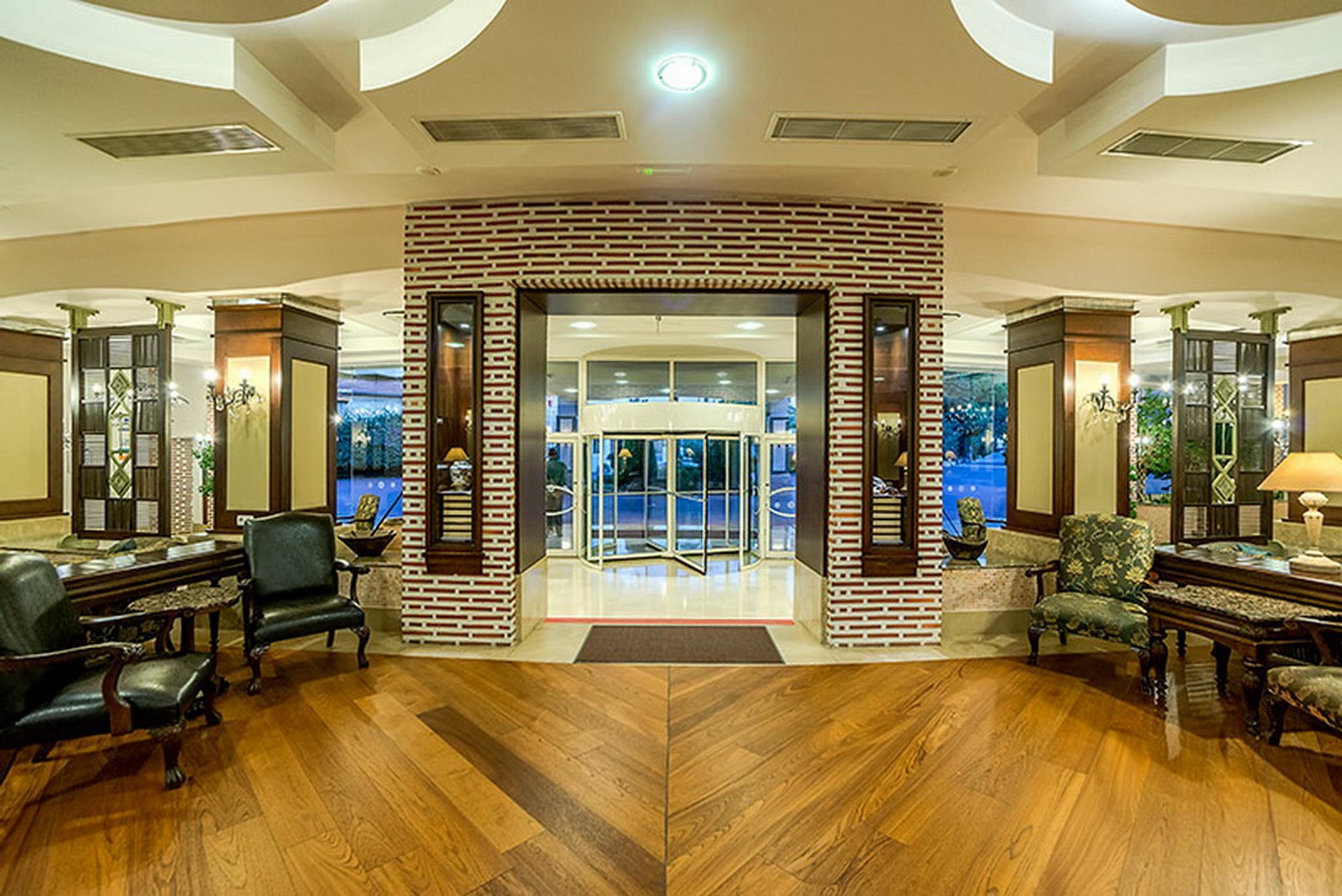 هتل Hotel Oleander ساید