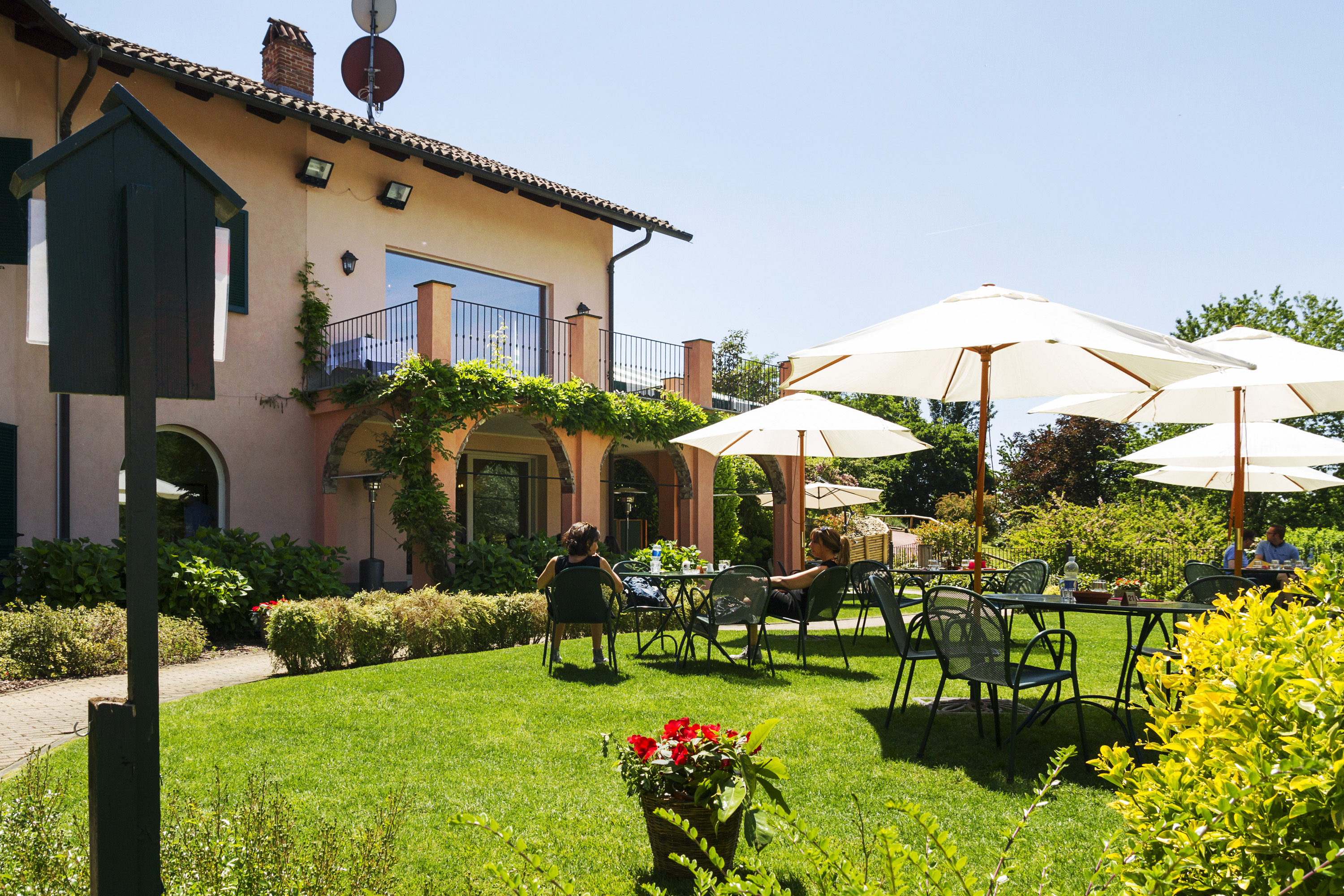 Alibaba https://cdn.alibaba.ir/ostorage/hotel/images/B54B7061/87E40F1E9B5DA1D9B4CCE459162C0BD3.jpg