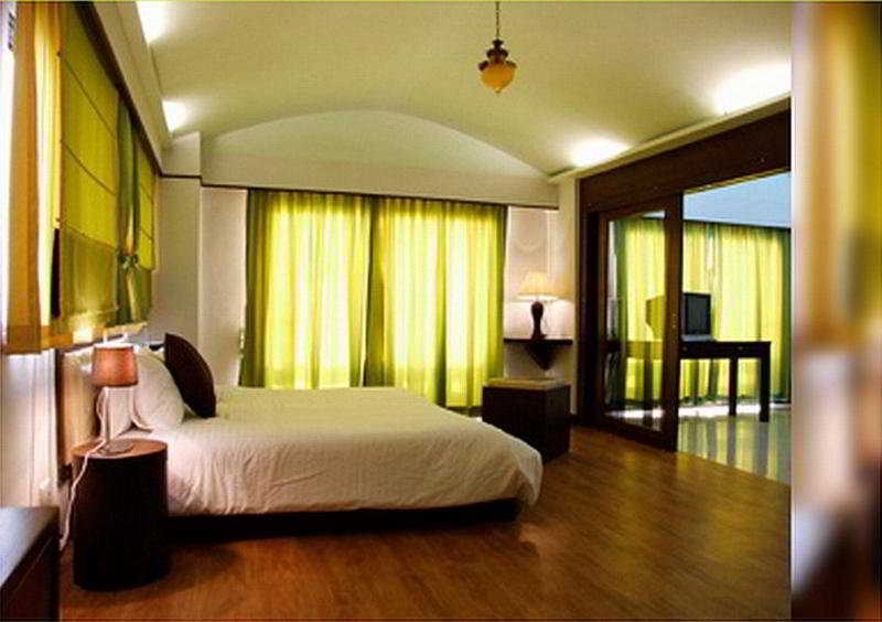 هتل گرند جومتین پلس پاتایا