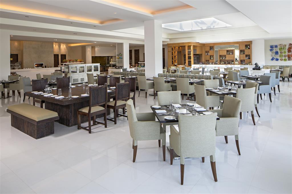 Alibaba https://cdn.alibaba.ir/ostorage/hotel/images/B5DA7D04/2E4F8D1267716589B0B1F919E9832D9B.jpg