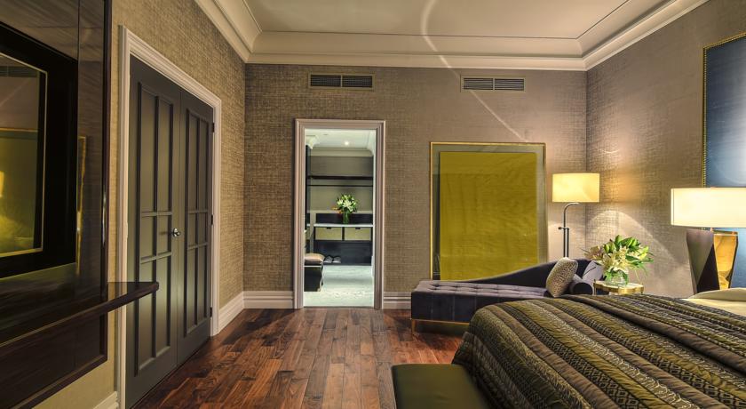 هتل The Ritz-Carlton Doha دوحه