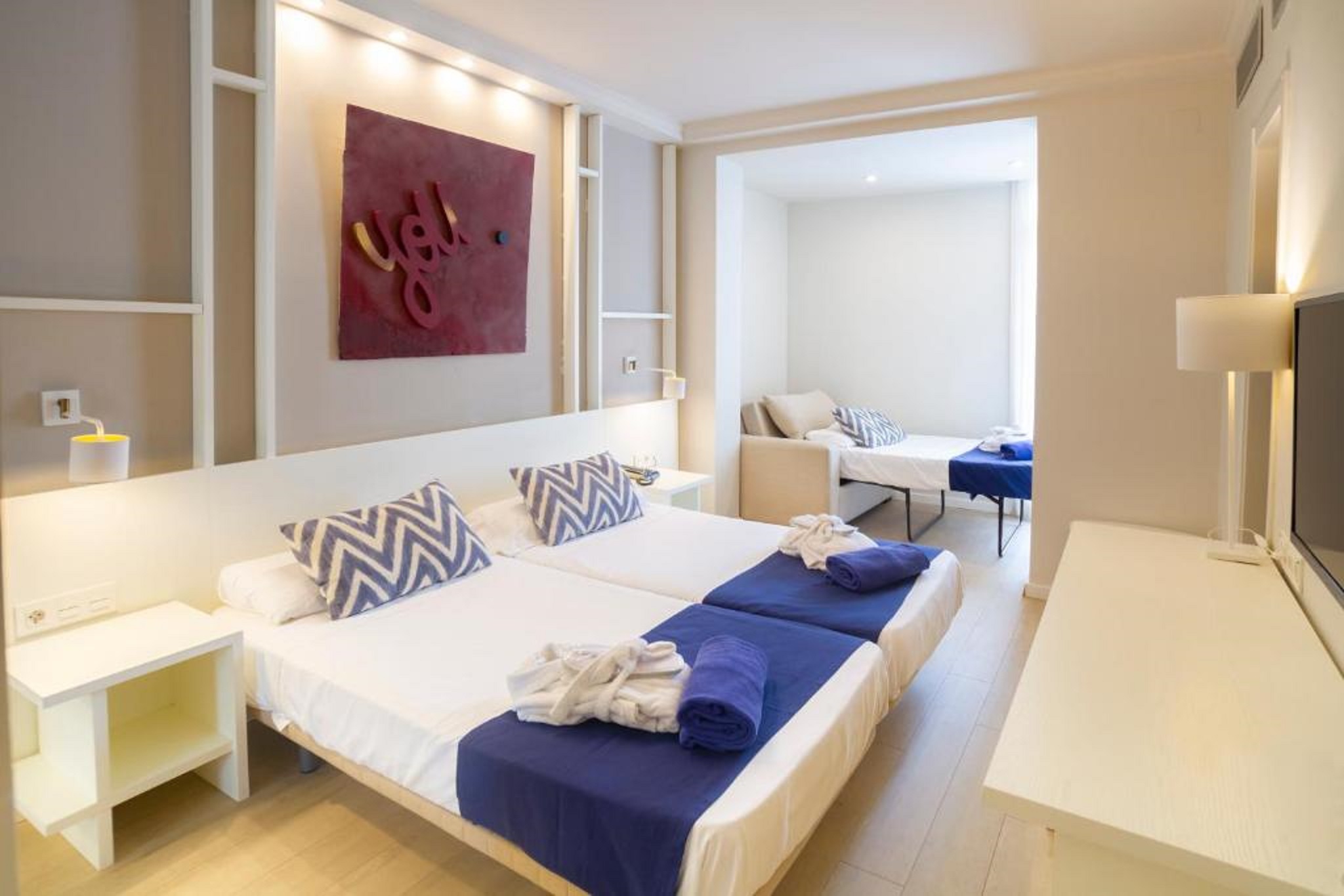 هتل Hotel Ibersol Antemare Sitges