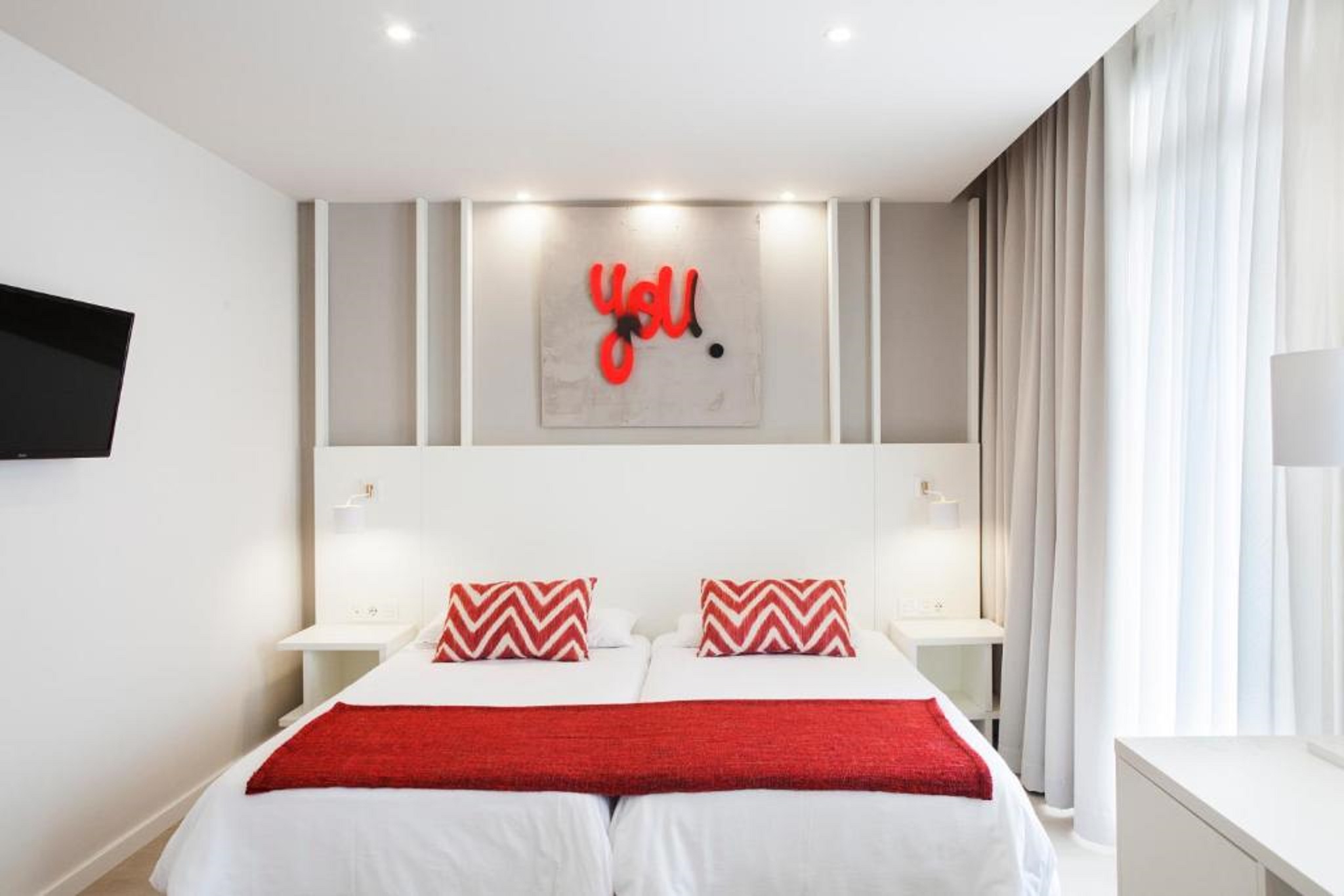 هتل Hotel Ibersol Antemare Sitges