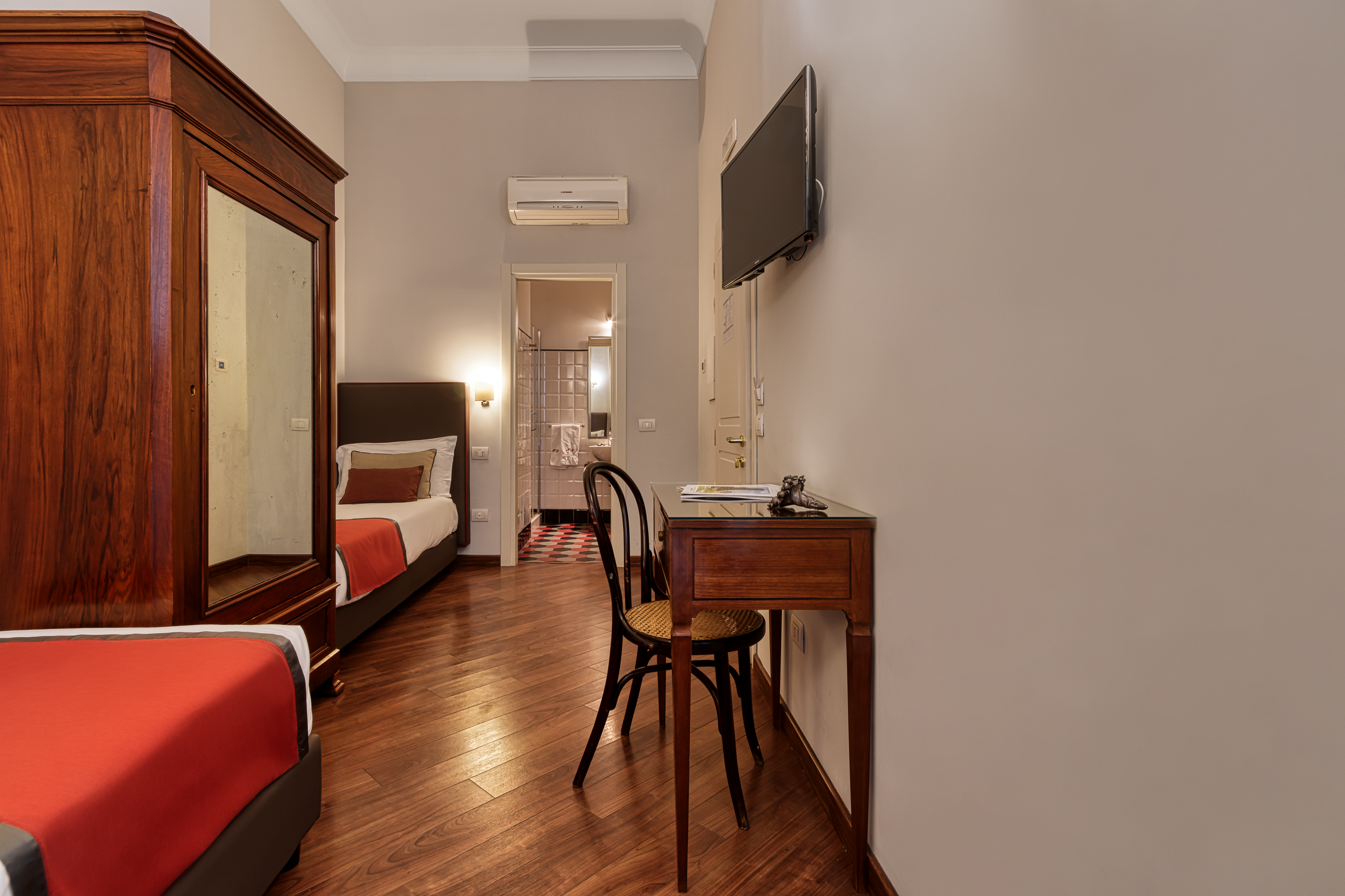 هتل Decumani Hotel De Charme ناپل