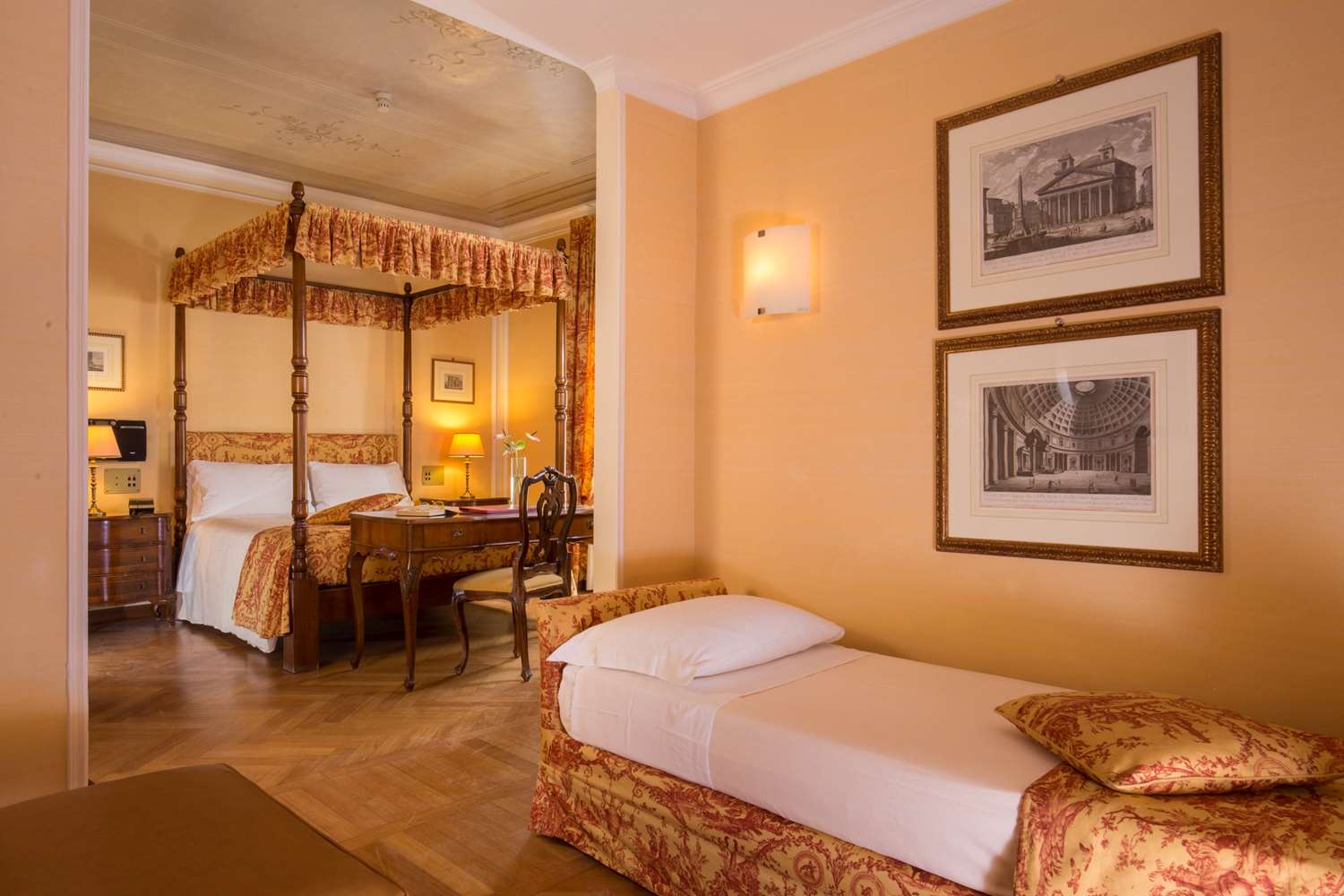 هتل Hotel Canada, BW Premier Collection رم