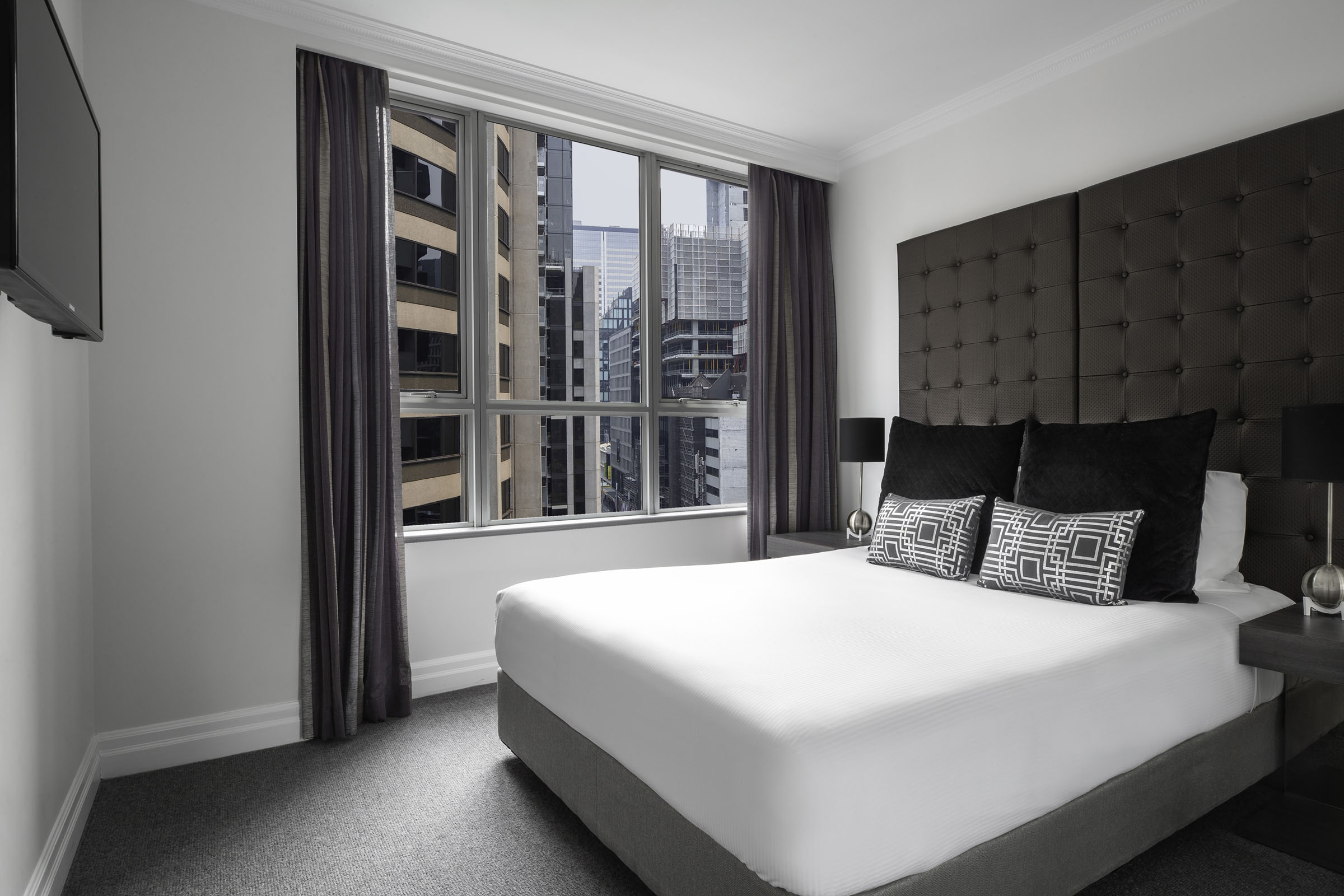 هتل Mantra 2 Bond Street Sydney