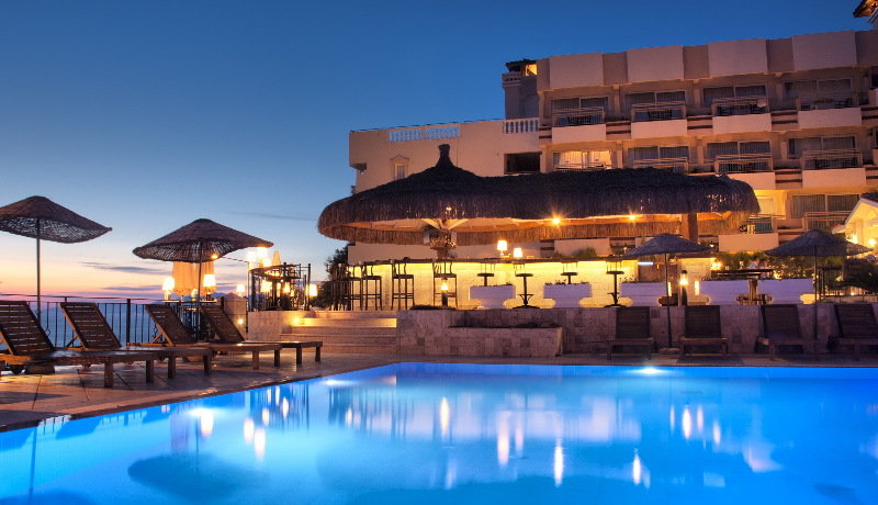 هتل Hotel Carina کوش آداسی