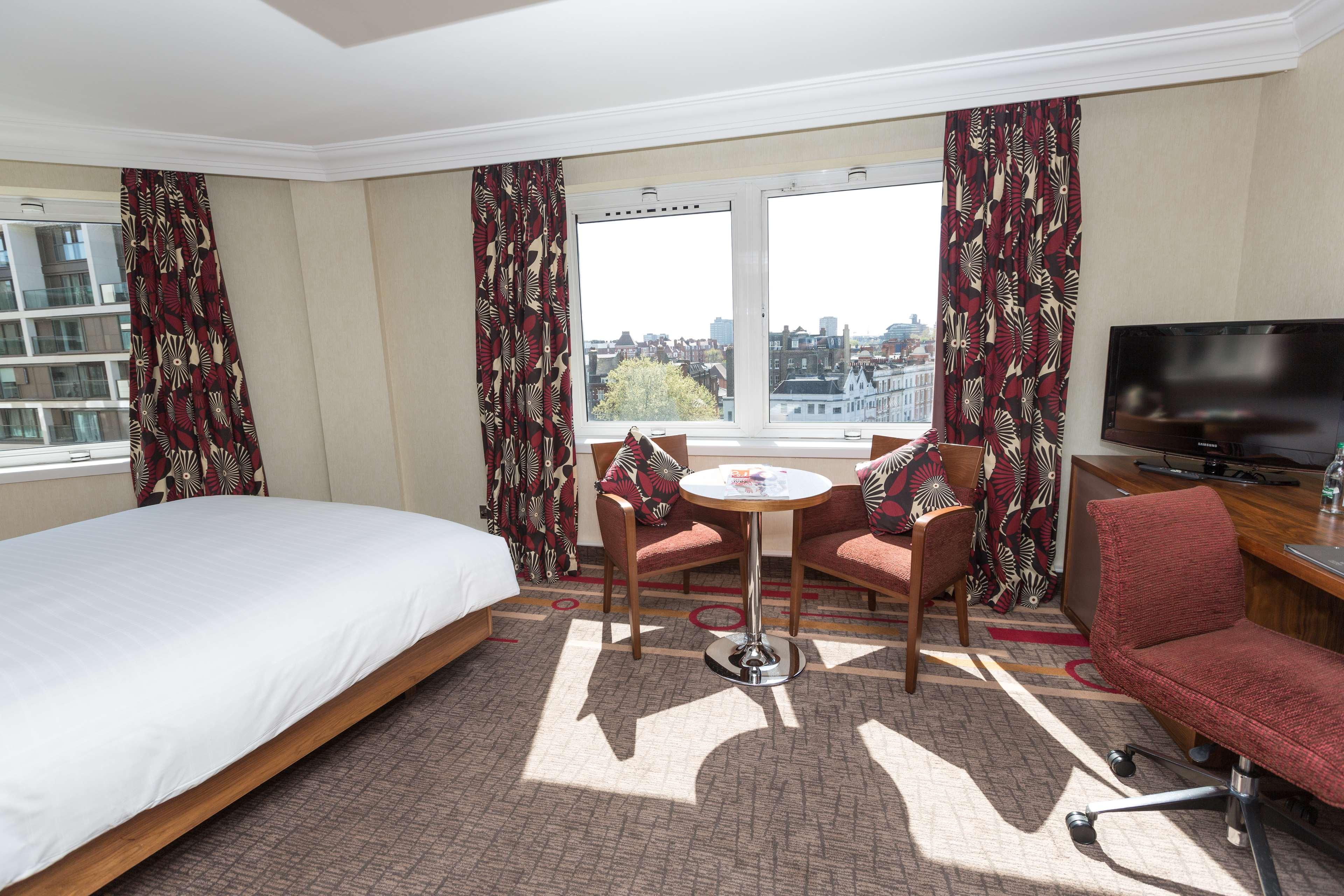 هتل Hilton London Olympia لندن