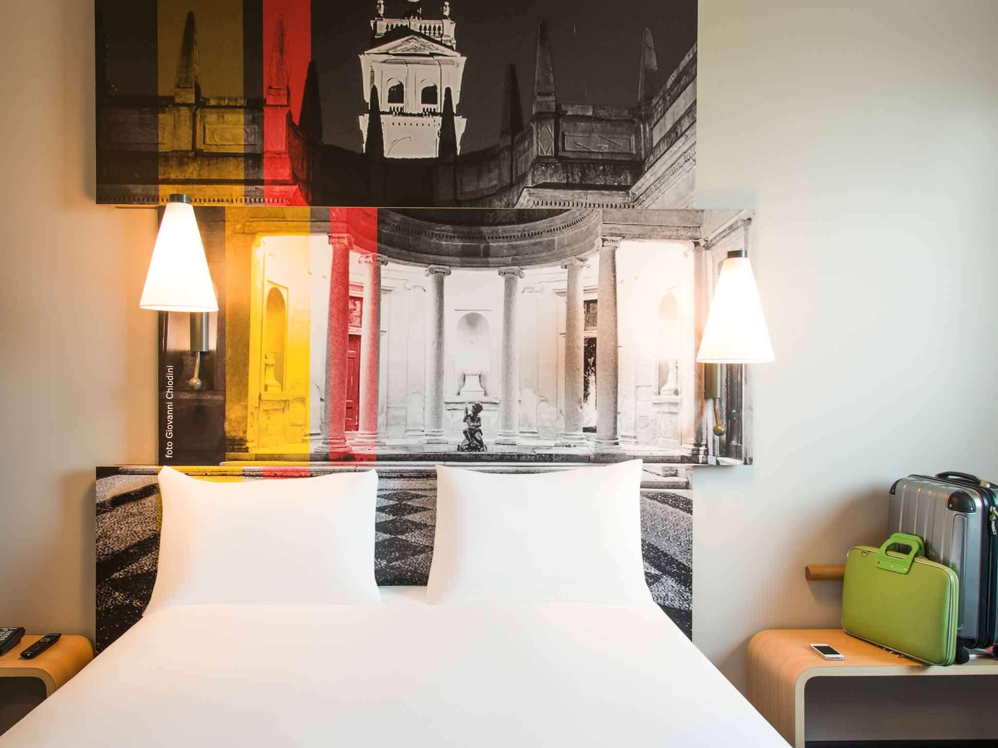 هتل ibis Milano Fiera میلان
