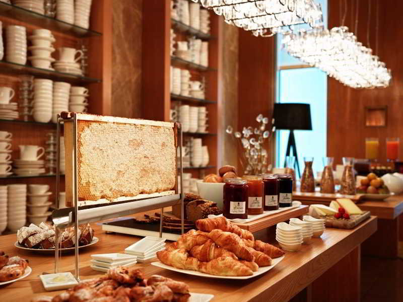 هتل جمیرا فرانکفورت فرانکفورت