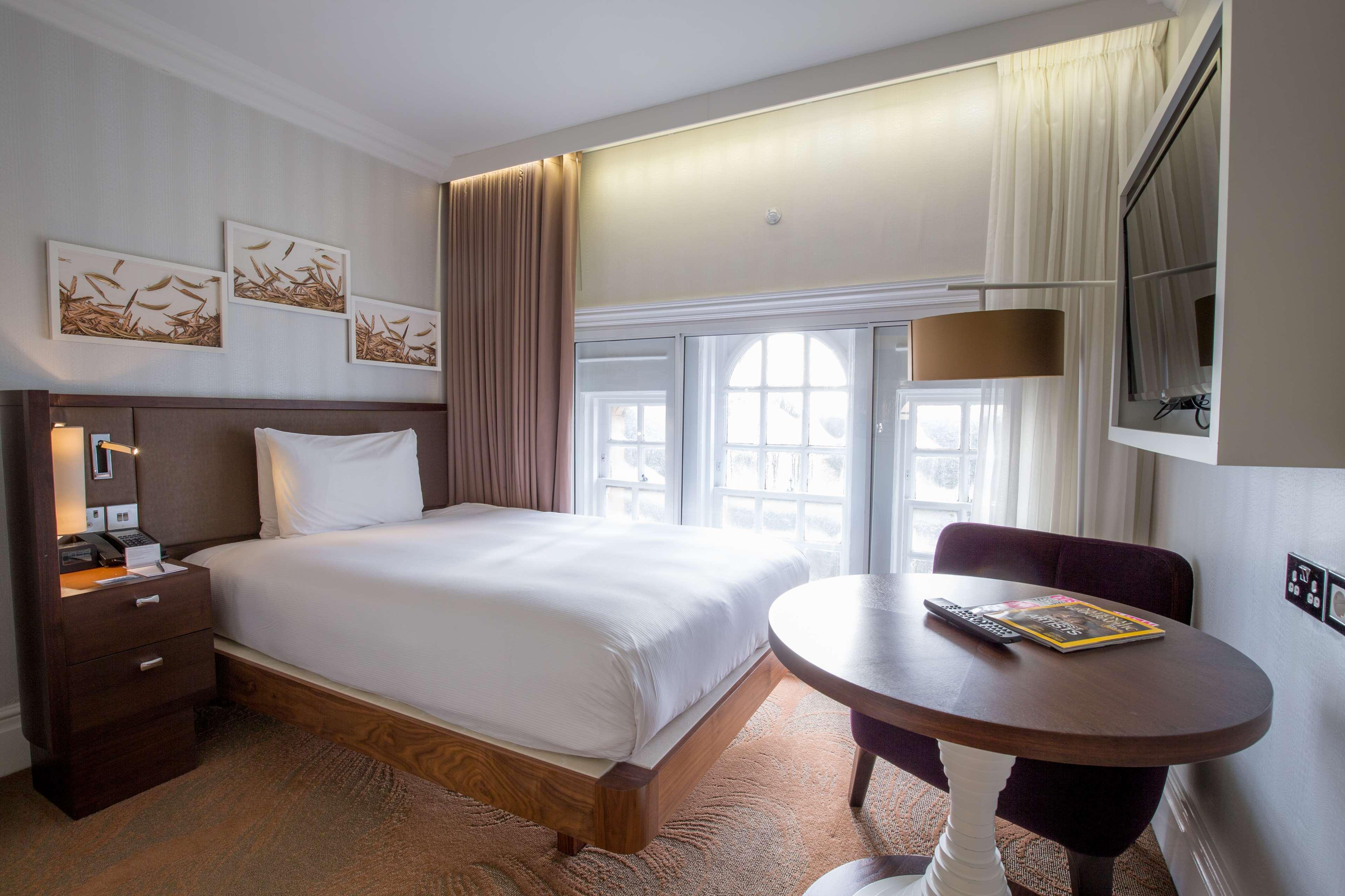 هتل Hilton London Hyde Park لندن