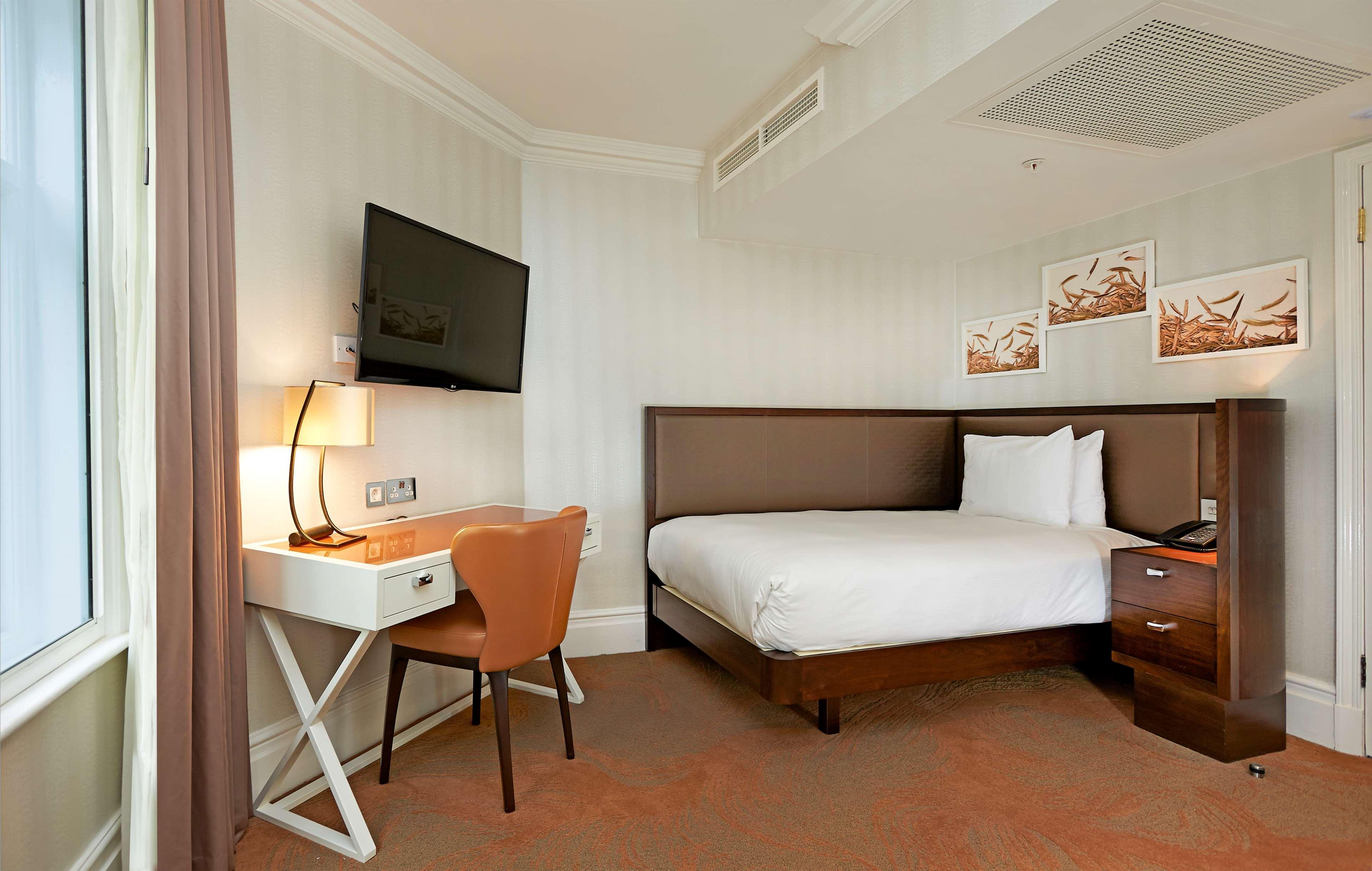هتل Hilton London Hyde Park لندن