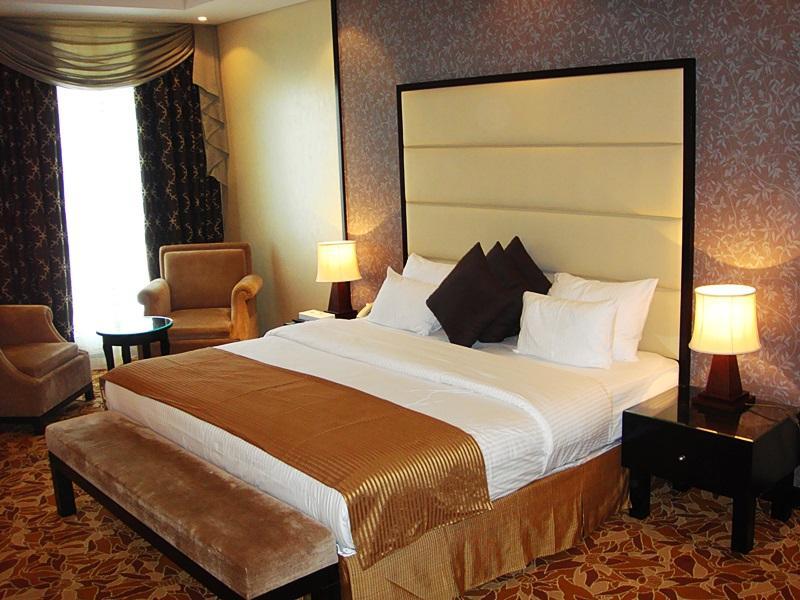 هتل Paragon Hotel ابوظبی
