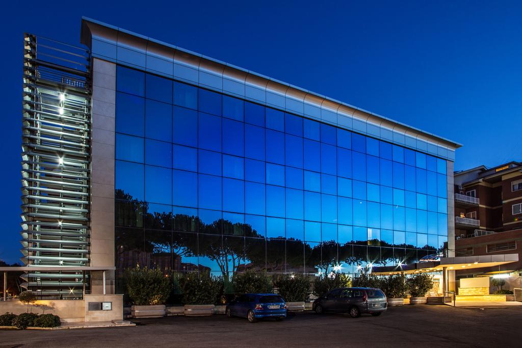 Alibaba https://cdn.alibaba.ir/ostorage/hotel/images/B85CB1F5/BF652B76AE0C8F13828111809AA7A04B.jpg
