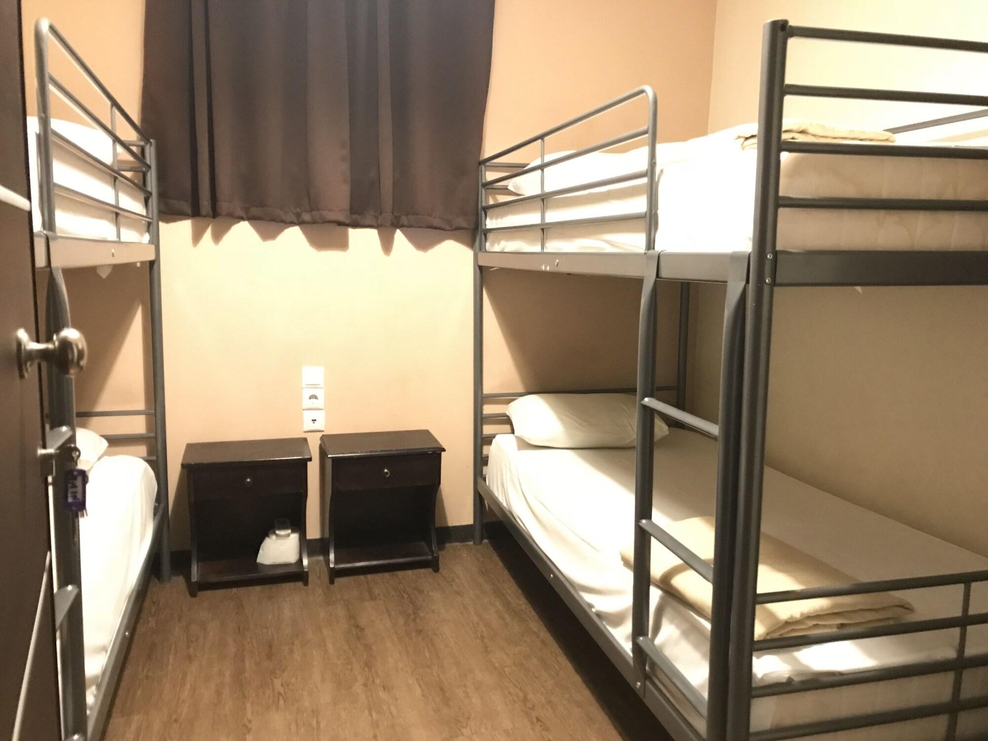 هتل Pella Inn Hostel آتن