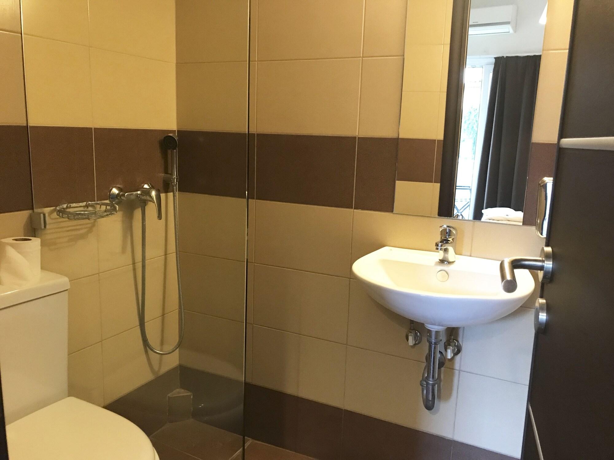 هتل Pella Inn Hostel آتن
