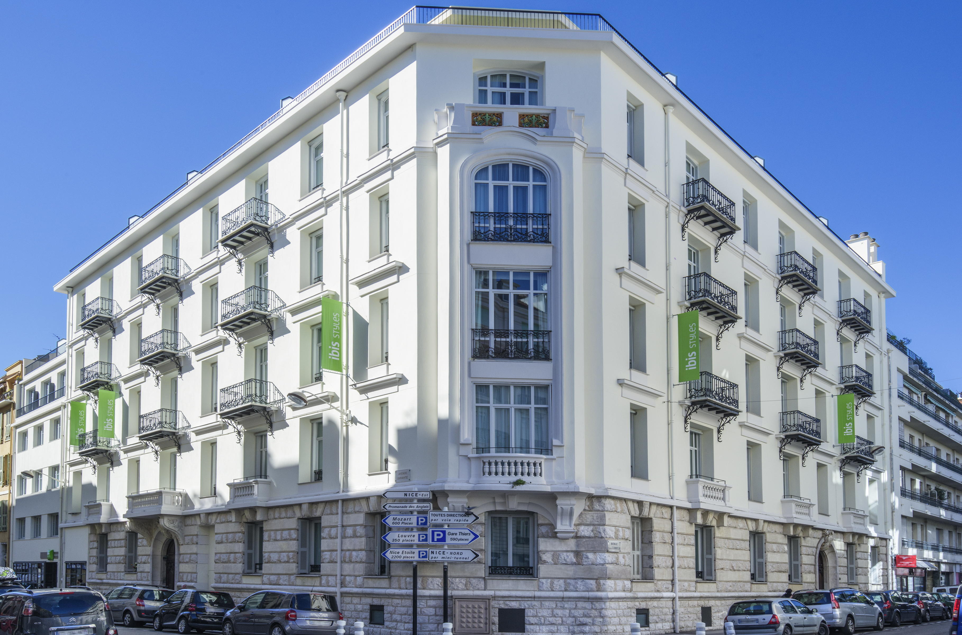 Alibaba https://cdn.alibaba.ir/ostorage/hotel/images/B94D34C8/D4E6CA3063835ABDFD8784C37C066253.jpg