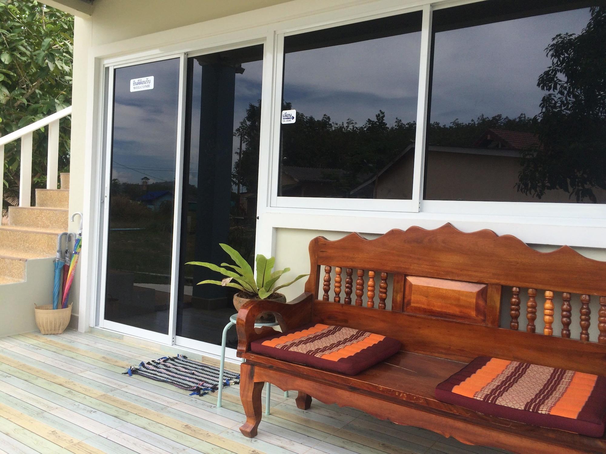 Alibaba https://cdn.alibaba.ir/ostorage/hotel/images/B9ECE1EC/68E554F886FDF0065B4A3C5A70334799.jpg