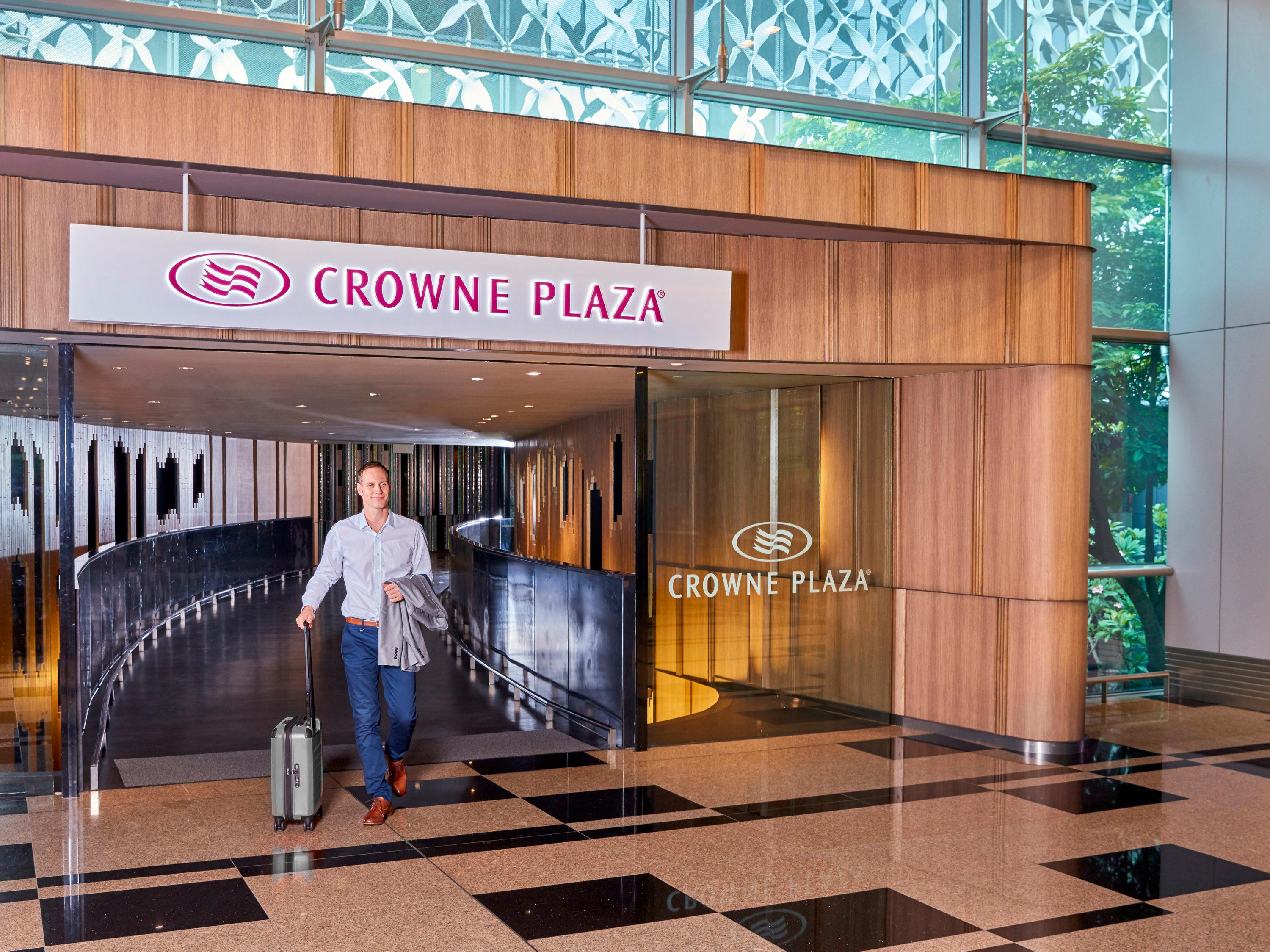 هتل Crowne Plaza Changi Airport سنگاپور
