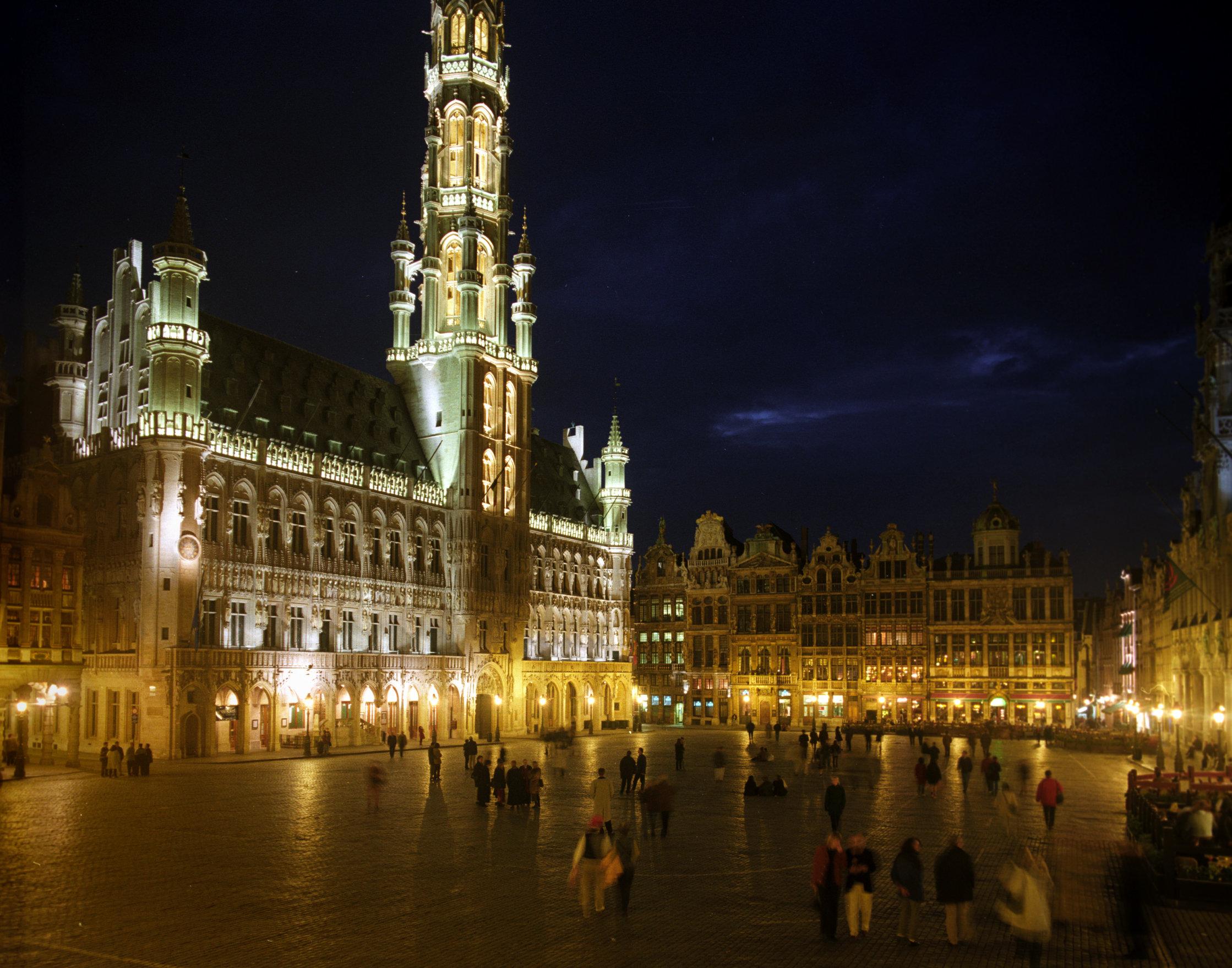 هتل Crowne Plaza Brussels Airport Diegem