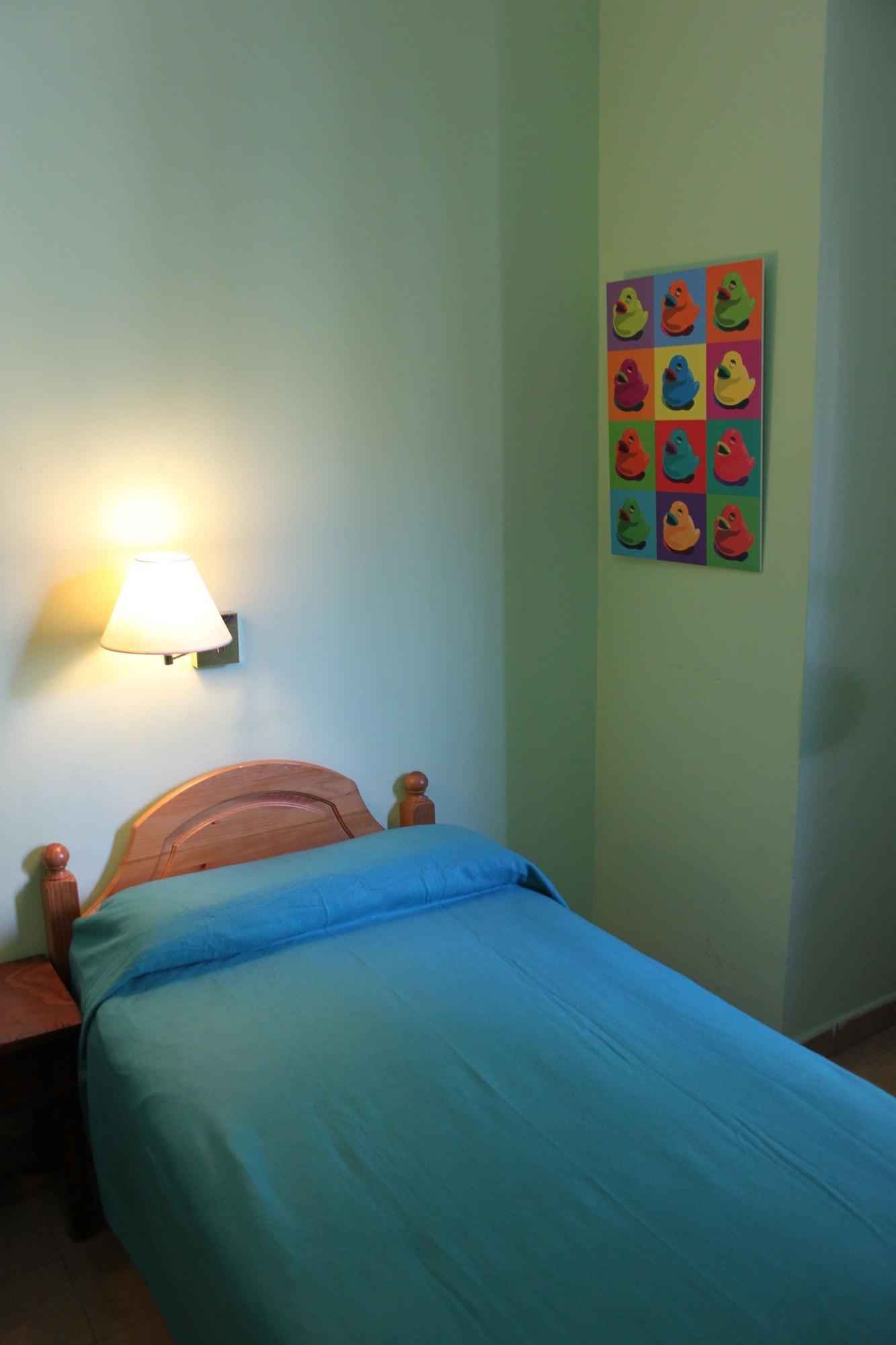 هتل Pensión Sea of Clouds Las Palmas