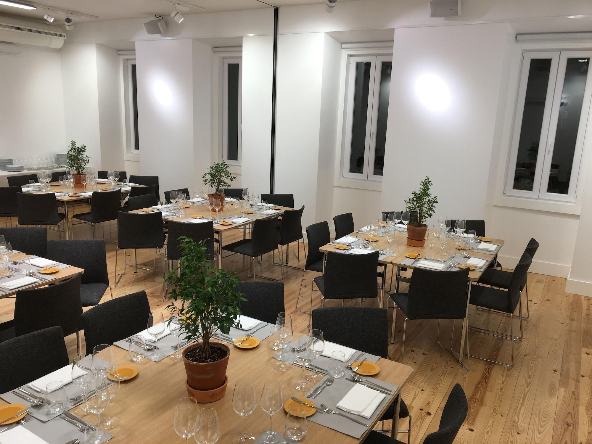 هتل Hotel Convento do Salvador لیسبون