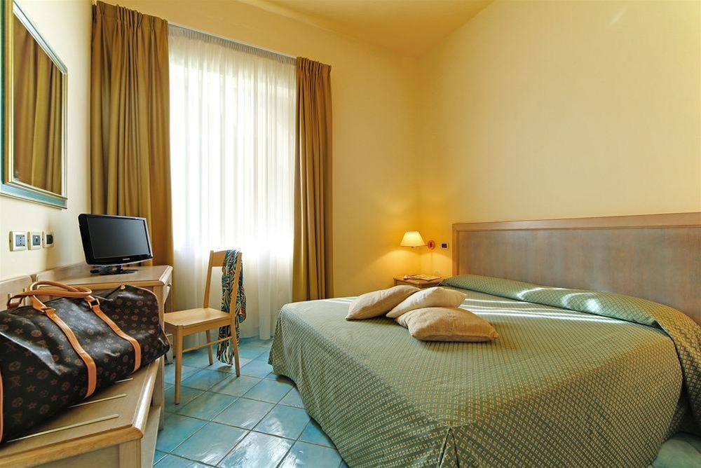 هتل Hotel Cerere Paestum