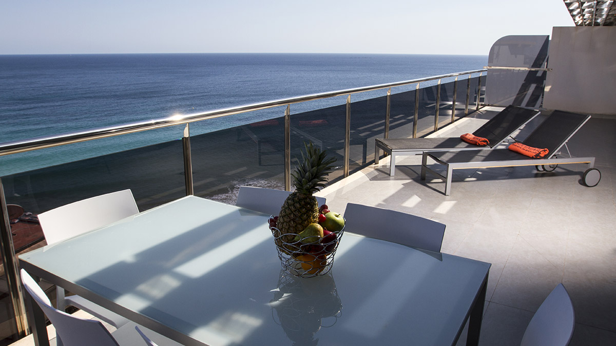 هتل Apartamentos del Mar کالپ