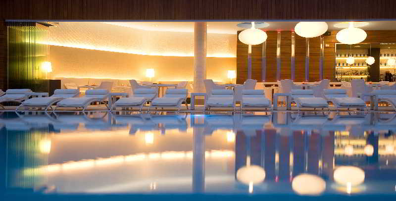 هتل Apartamentos del Mar کالپ