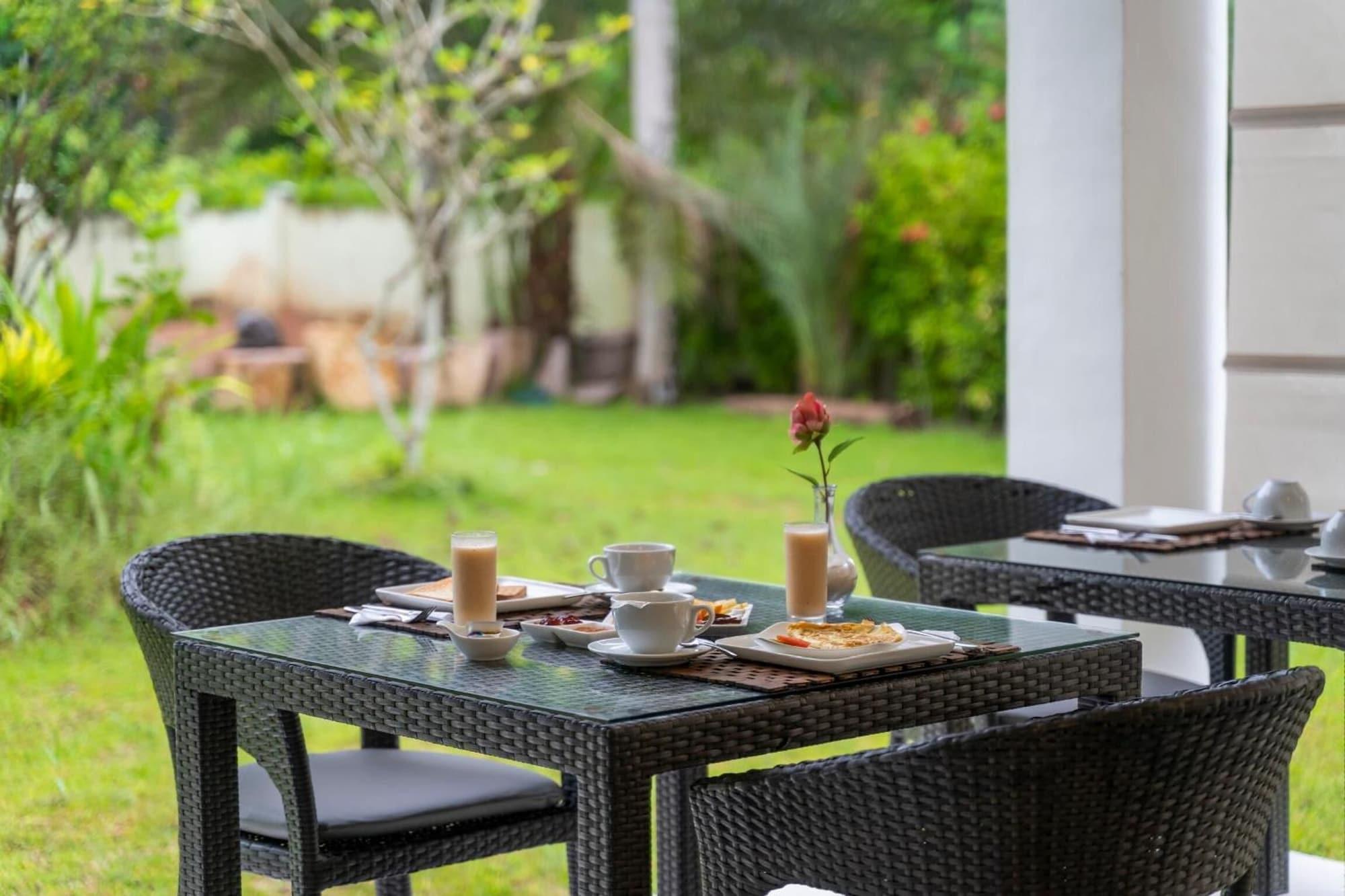 هتل La Modestie Guest House and Self Catering Praslin Island