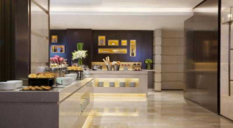 هتل The Imperial Mansion, Beijing Marriott Executive Apartments پکن