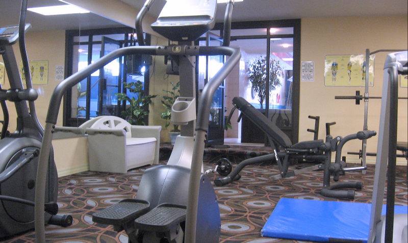 هتل Universel Montreal مونترال