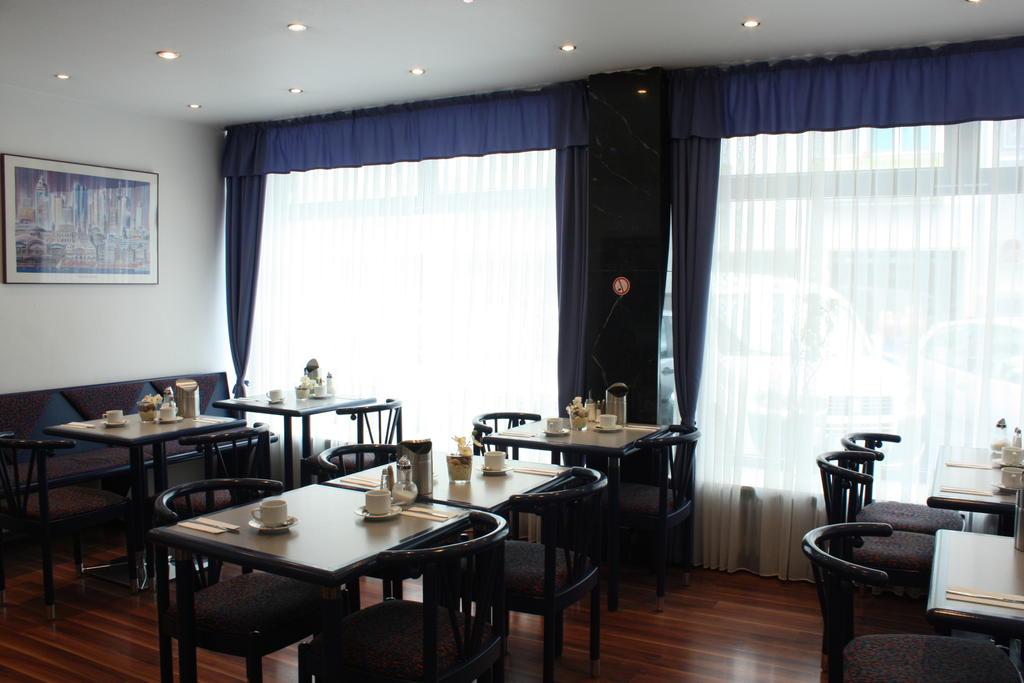 Alibaba https://cdn.alibaba.ir/ostorage/hotel/images/BF8B4B8A/5080B181ABE91E16401590307480CDA3.jpg