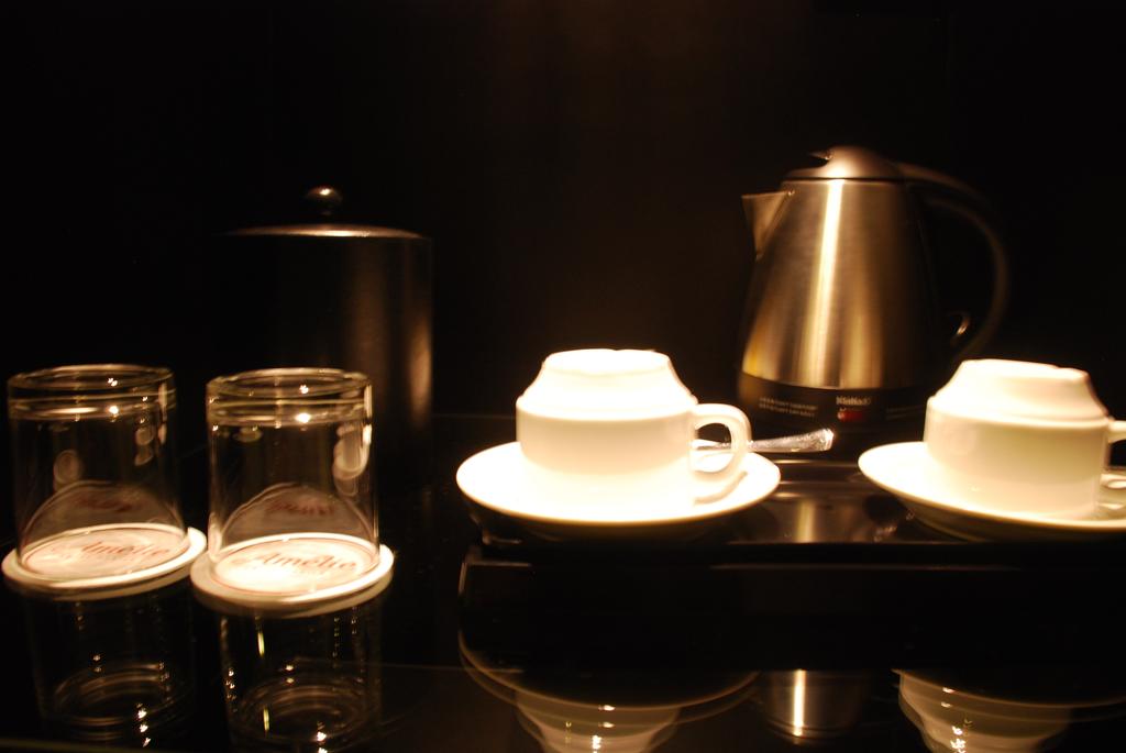 هتل Amelie Hotel Manila مانیلا
