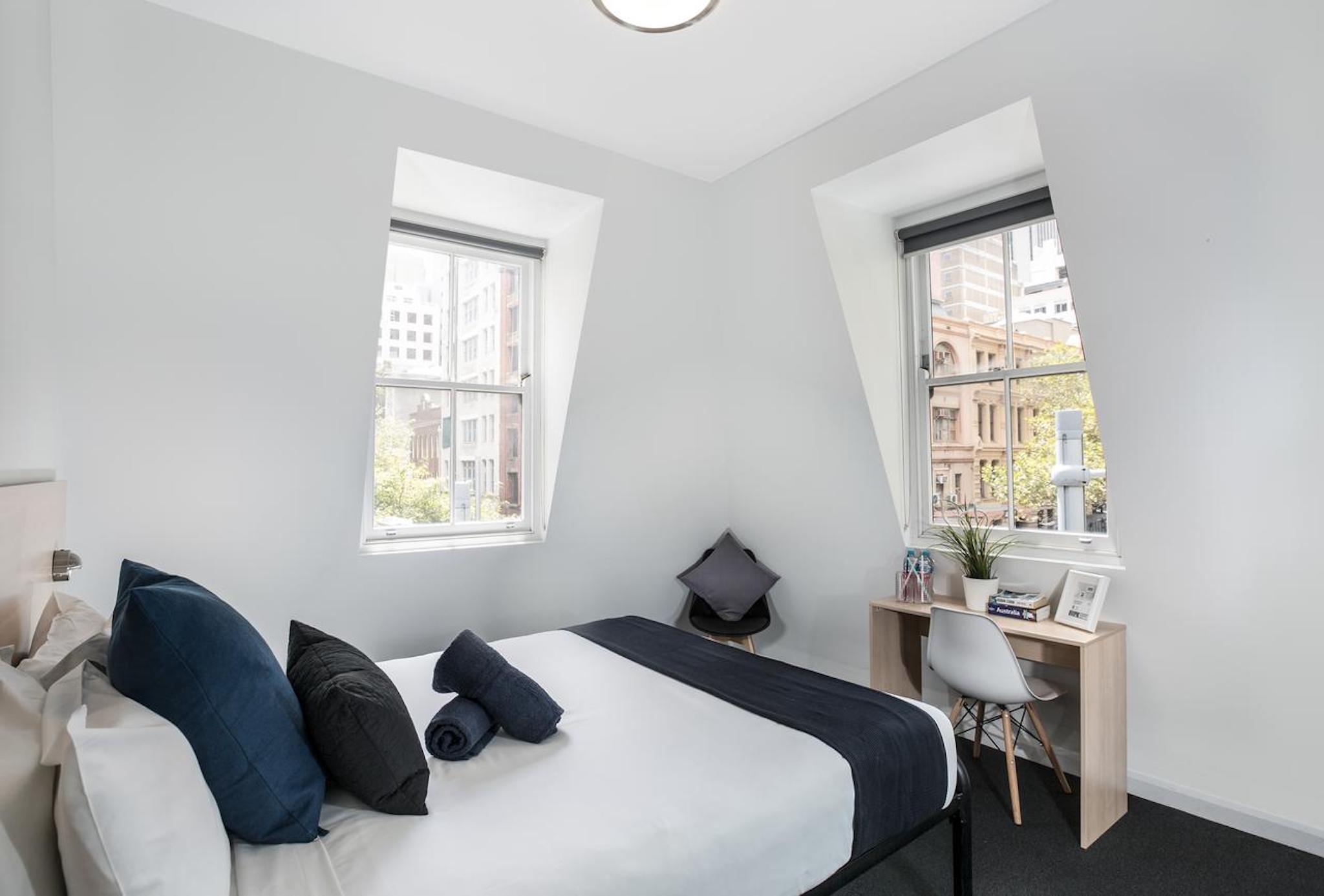 هتل Base Backpackers Sydney Sydney