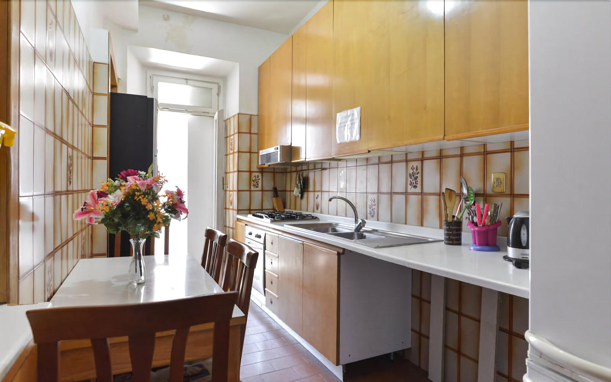 Alibaba https://cdn.alibaba.ir/ostorage/hotel/images/C0B1AC81/DF29FE80E9A34668955E1D17FDBDE046.jpg