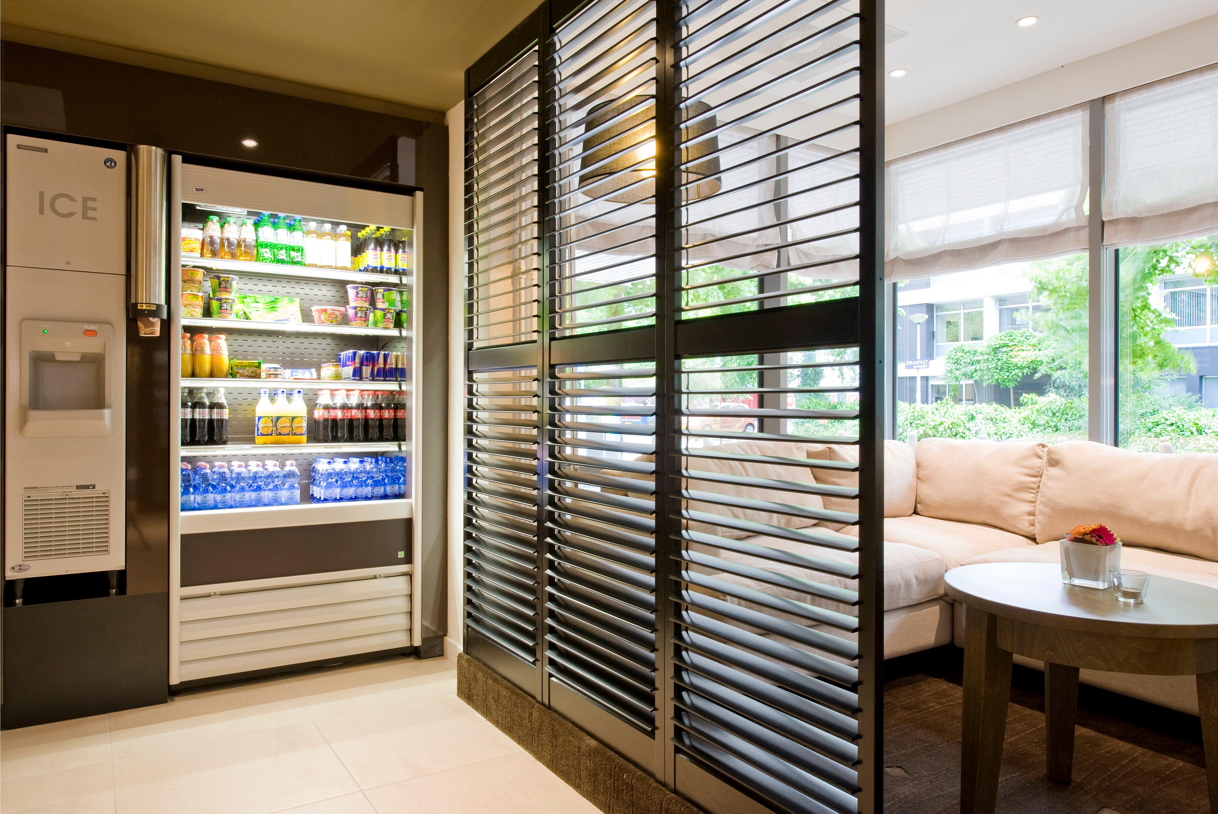 هتل Holiday Inn Express Amsterdam - South آمستردام