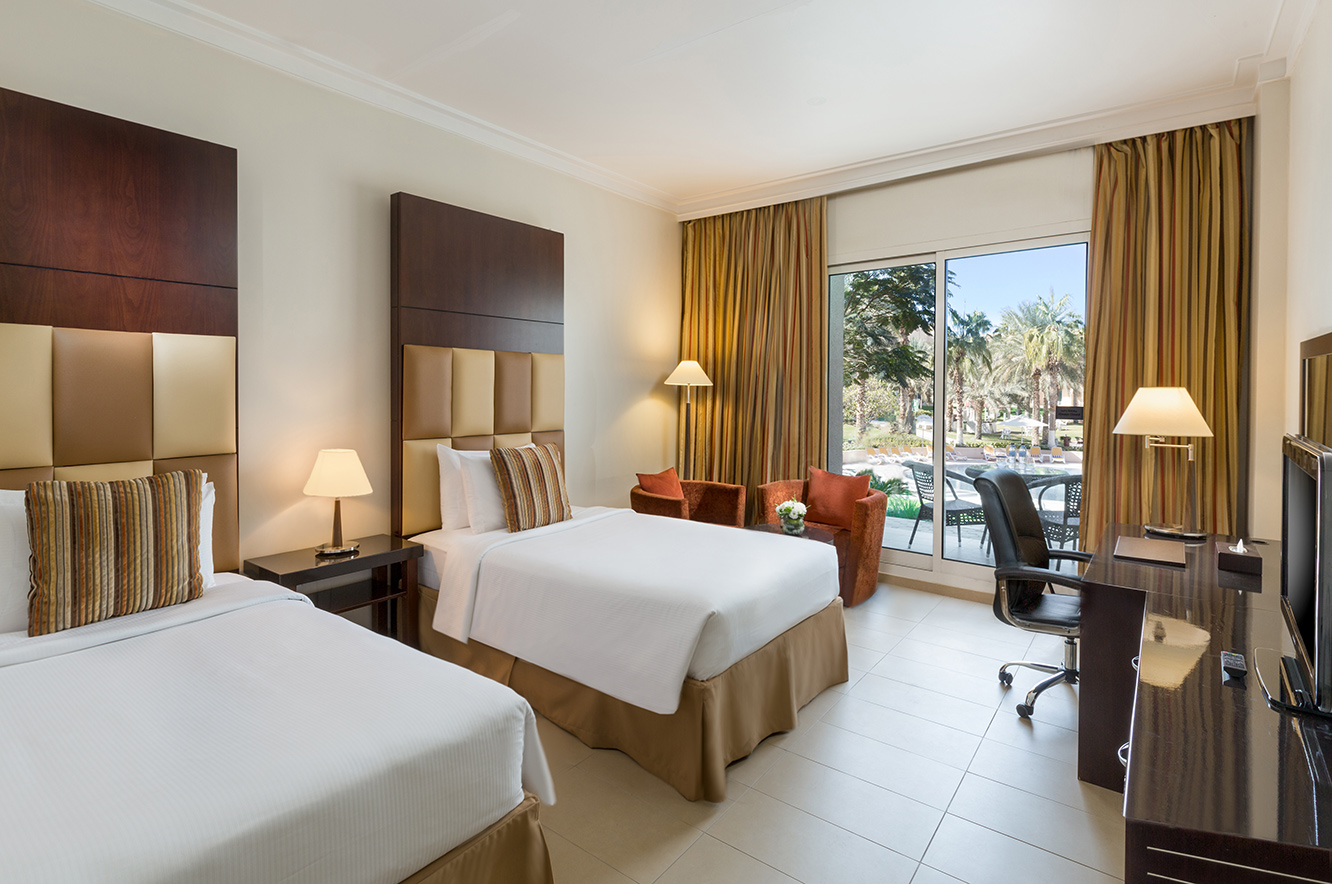 هتل Millennium Central Mafraq Hotel ابوظبی