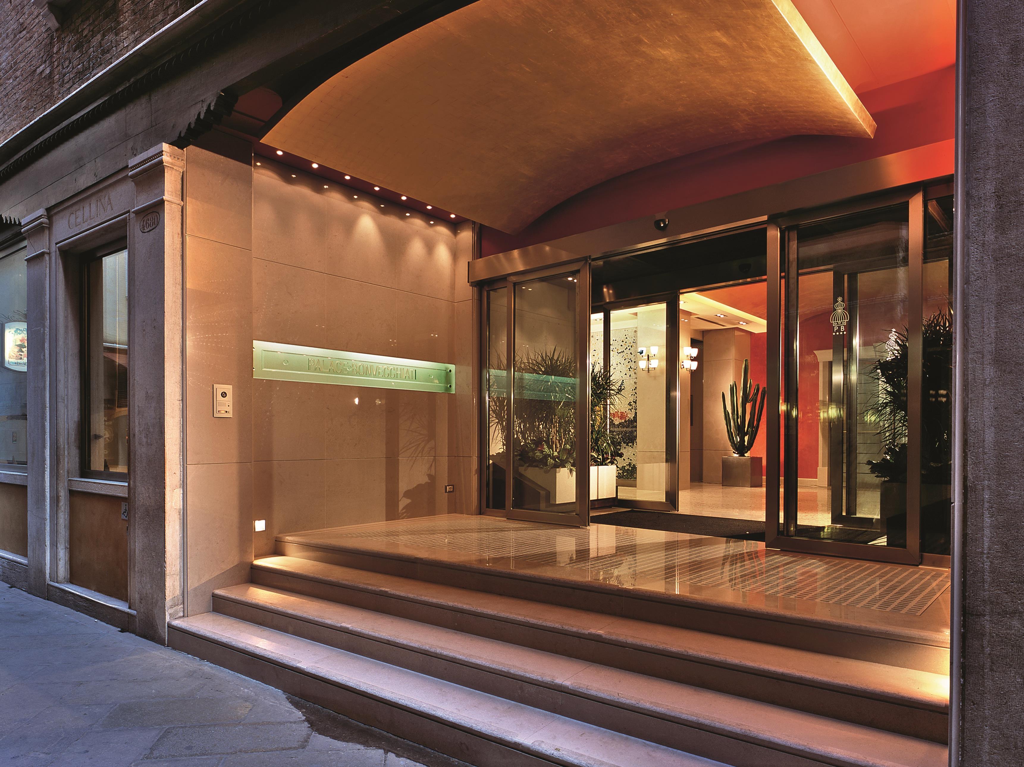 هتل Palace Bonvecchiati ونیز