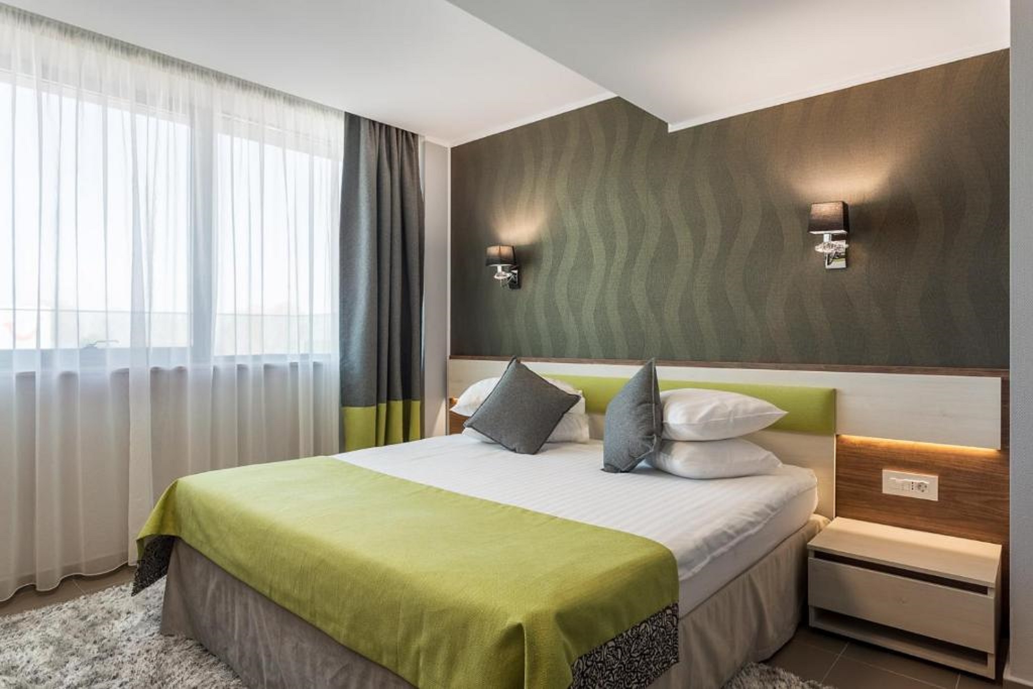 هتل Hotel Splendid مامائیا