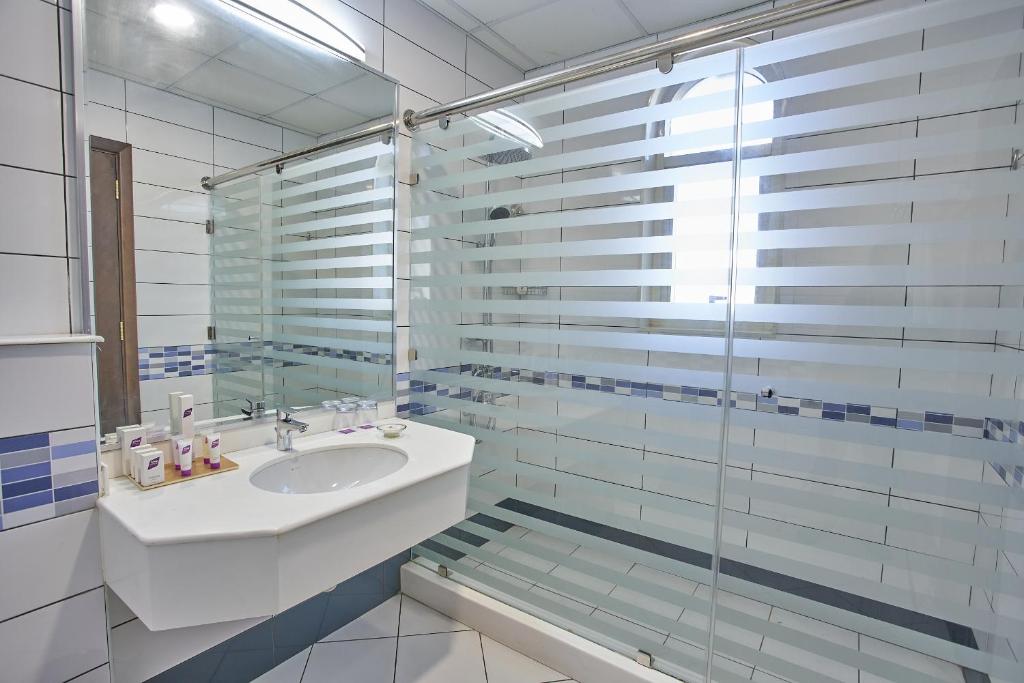 هتل Time Express Hotel Al Khan شارجه
