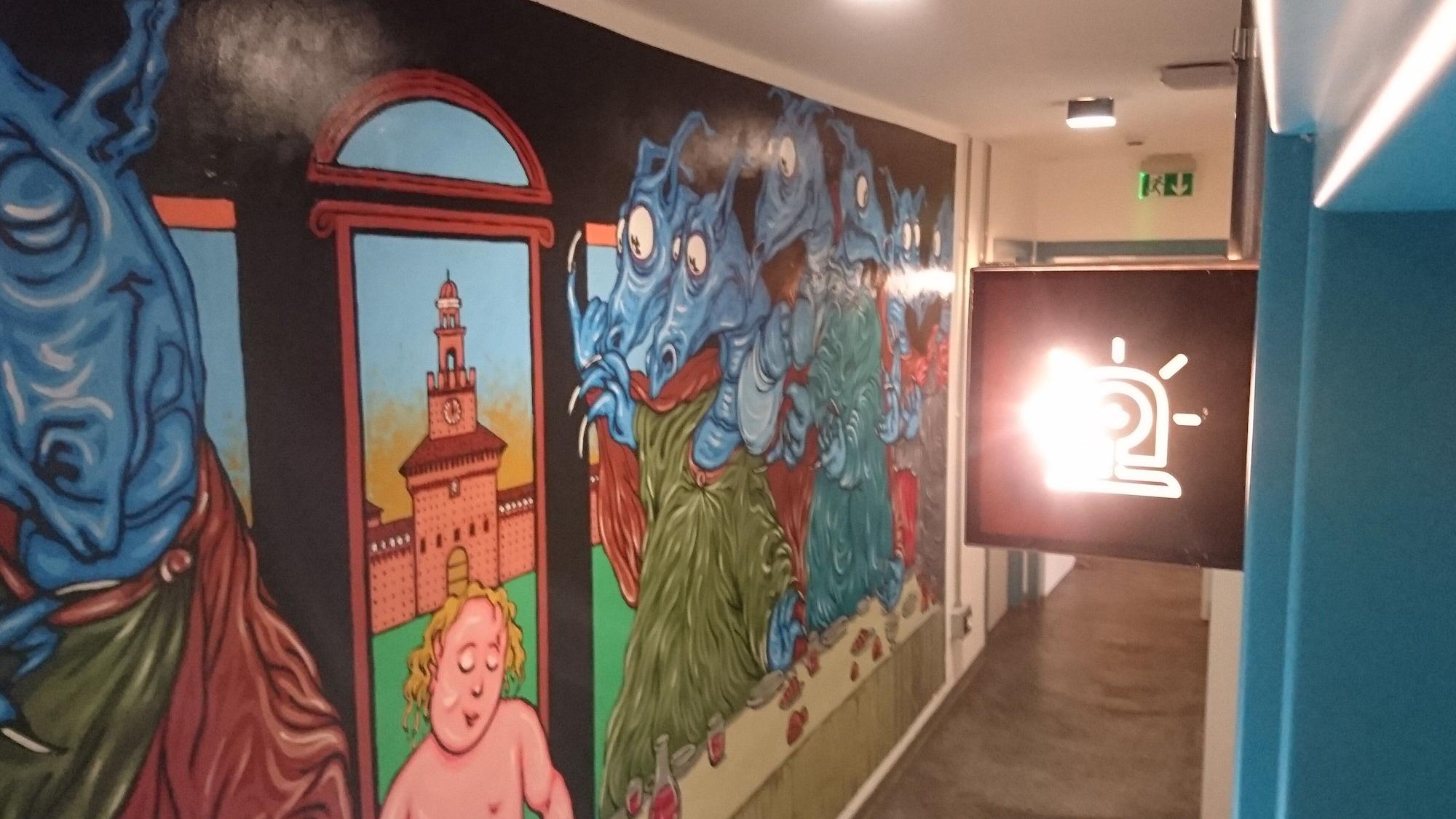 هتل هاستل ماداما بیسترو میلان