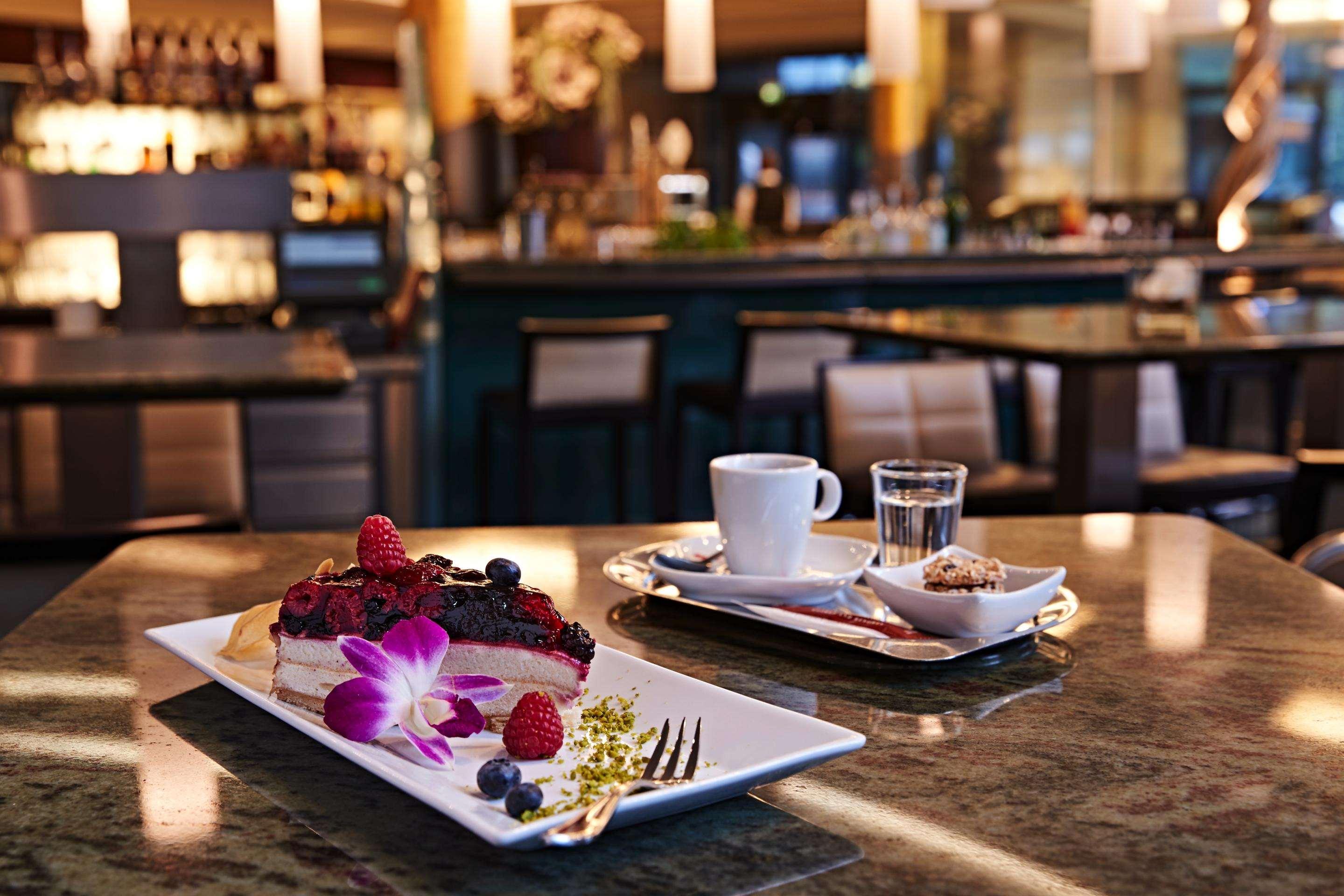 هتل Steigenberger Airport Hotel Frankfurt فرانکفورت