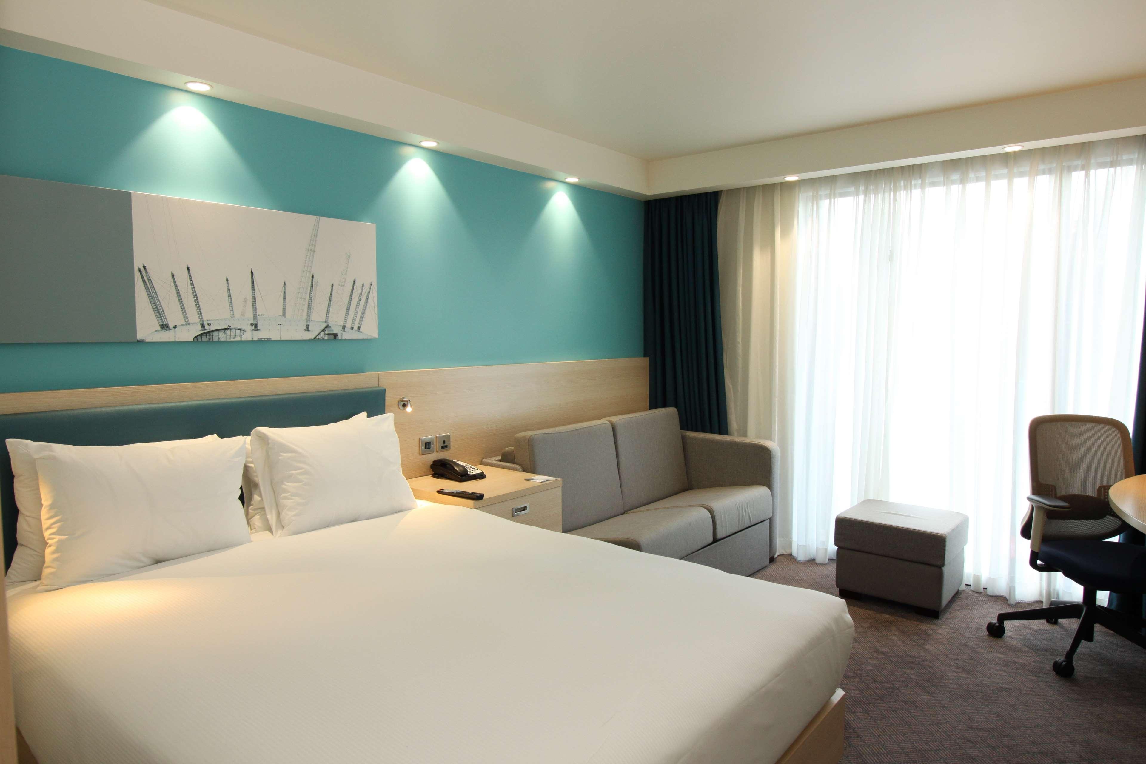 هتل Hampton by Hilton London Docklands لندن