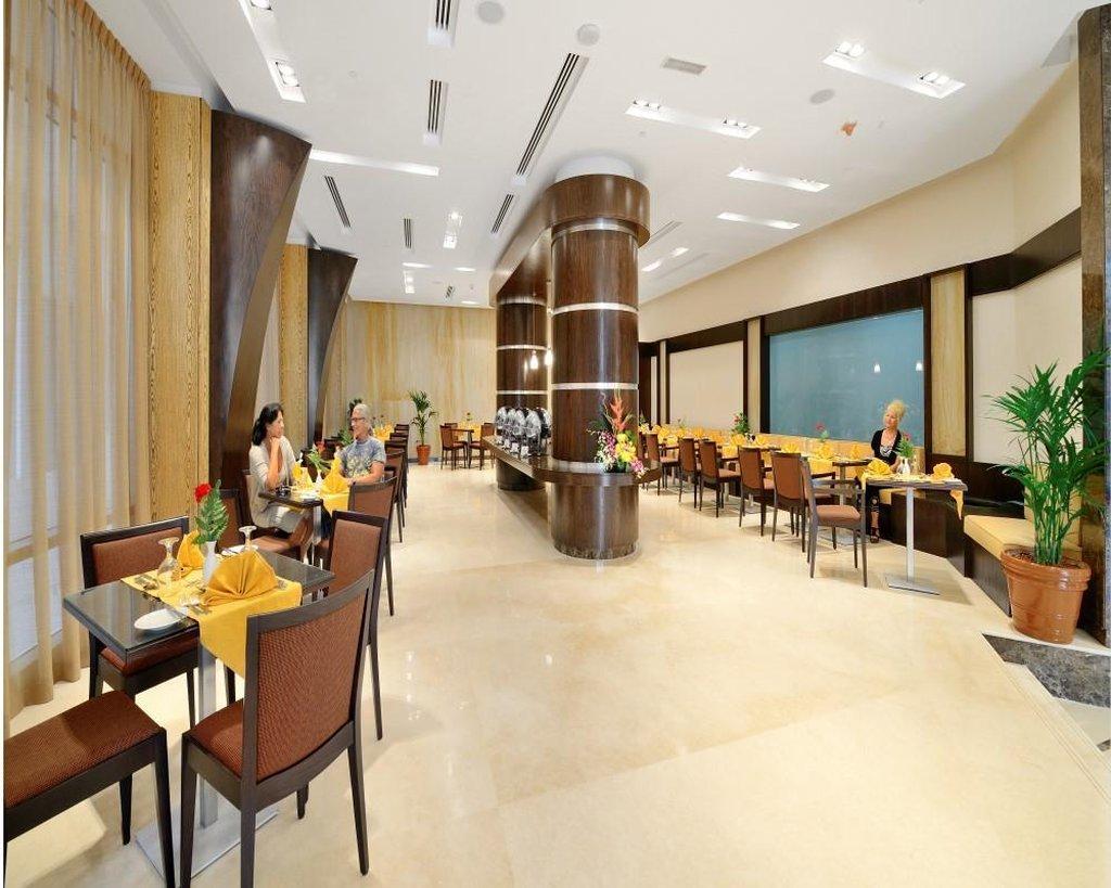 هتل Al Majaz Premiere Deluxe Hotel Apartments شارجه